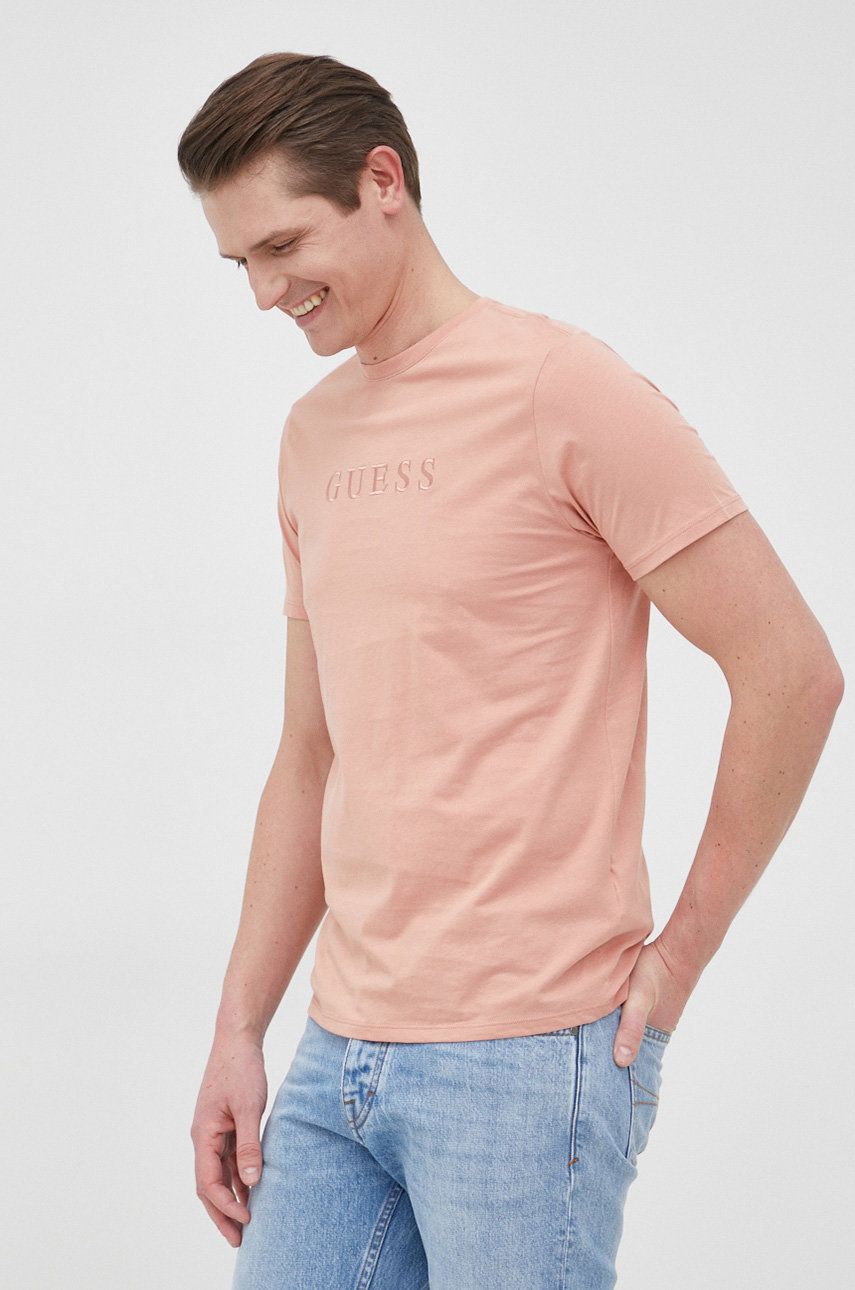 Guess T-shirt bawełniany kolor różowy z aplikacją