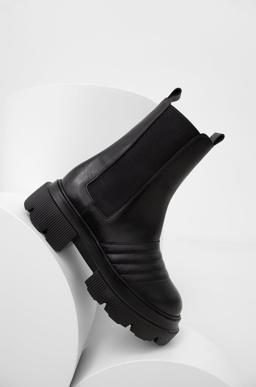 Answear Lab sztyblety skórzane damskie kolor czarny na platformie