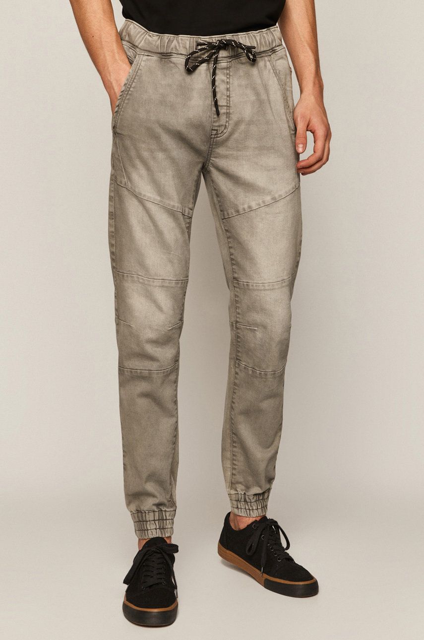 Medicine - Jeansy Basic