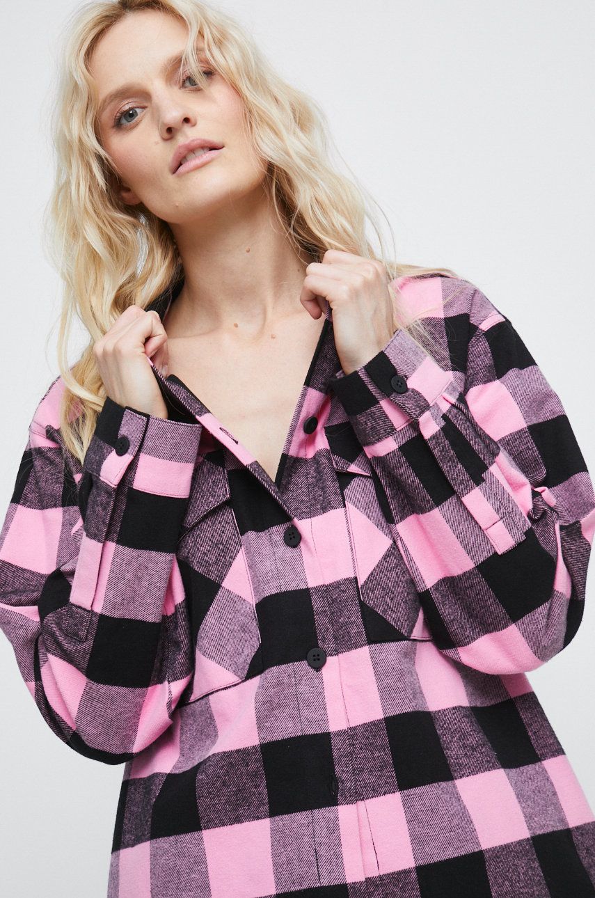 Medicine koszula bawełniana damska kolor różowy relaxed z kołnierzykiem klasycznym