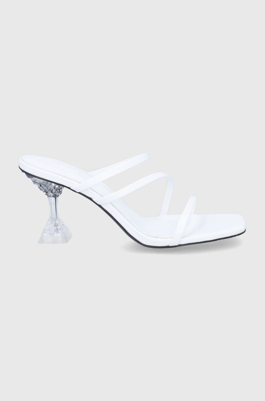Miss Sixty klapki skórzane kolor biały