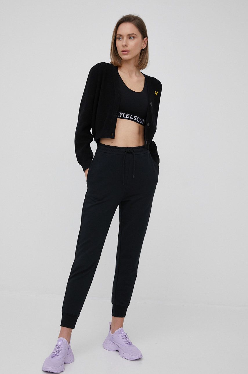 Lyle & Scott spodnie dresowe damskie kolor czarny gładkie
