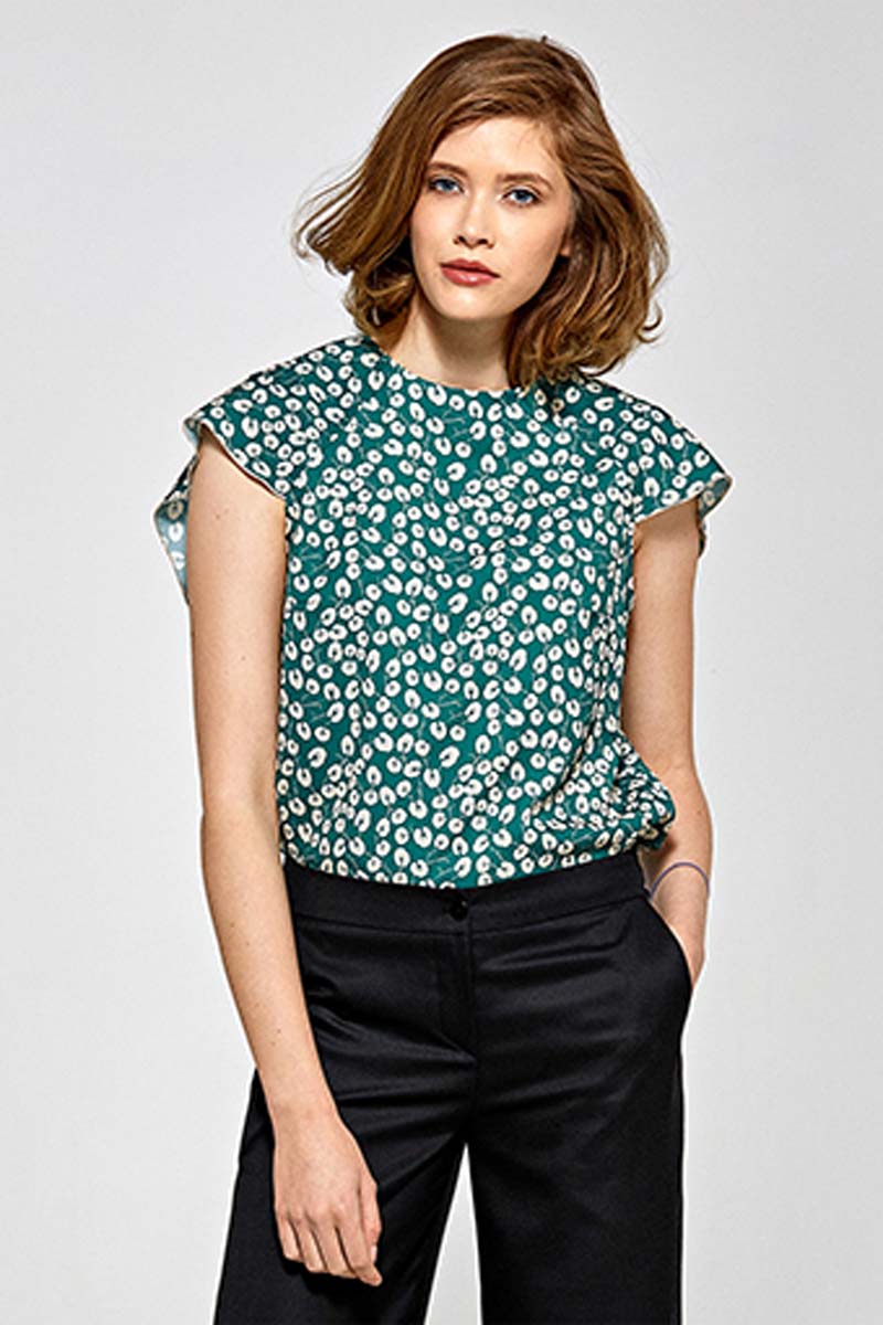 Elegancka Wizytowa Bluzka z Falbankami w Liście