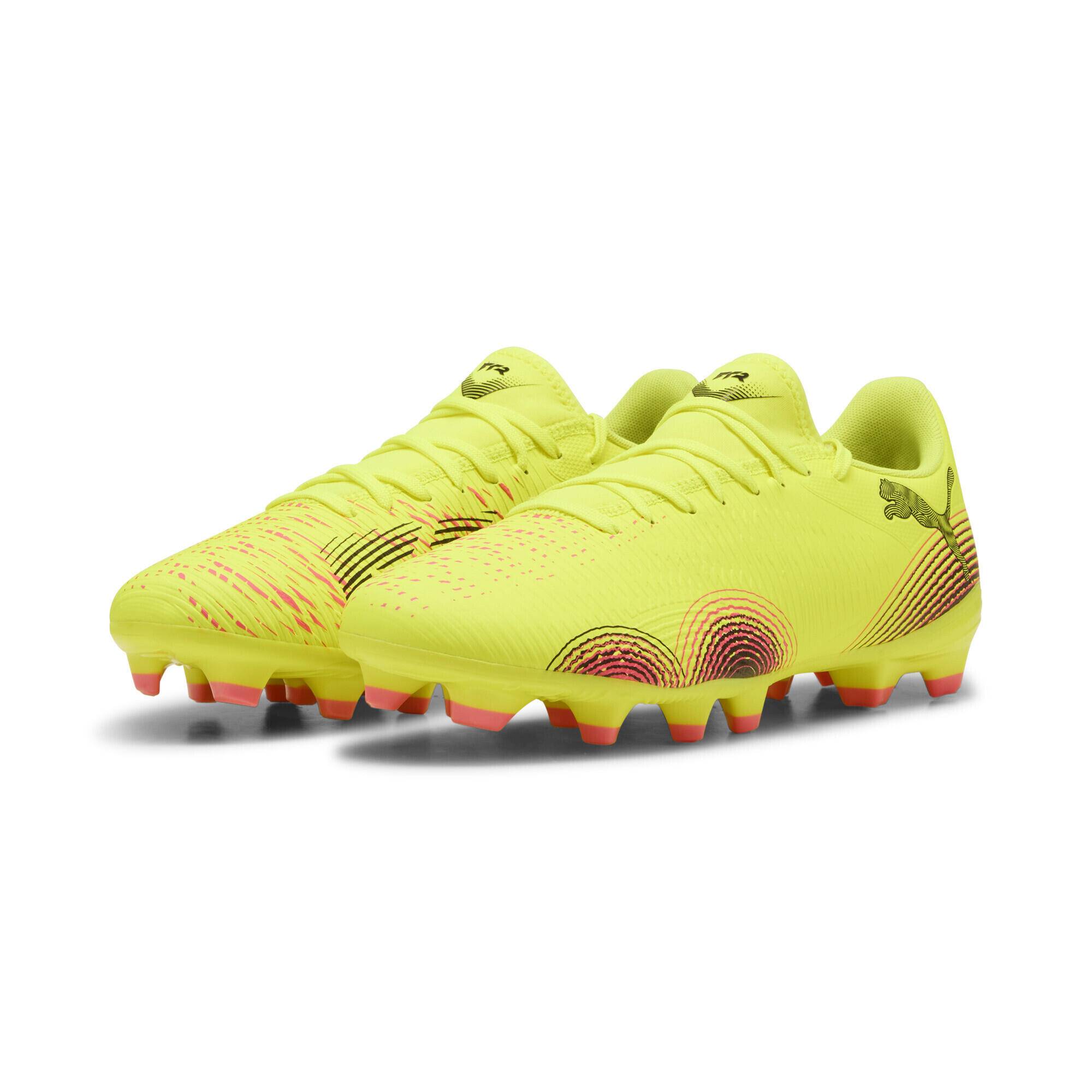 Buty piłkarskie FUTURE 8 PLAY FG/AG PUMA Yellow Alert Black Sun Struck Pink