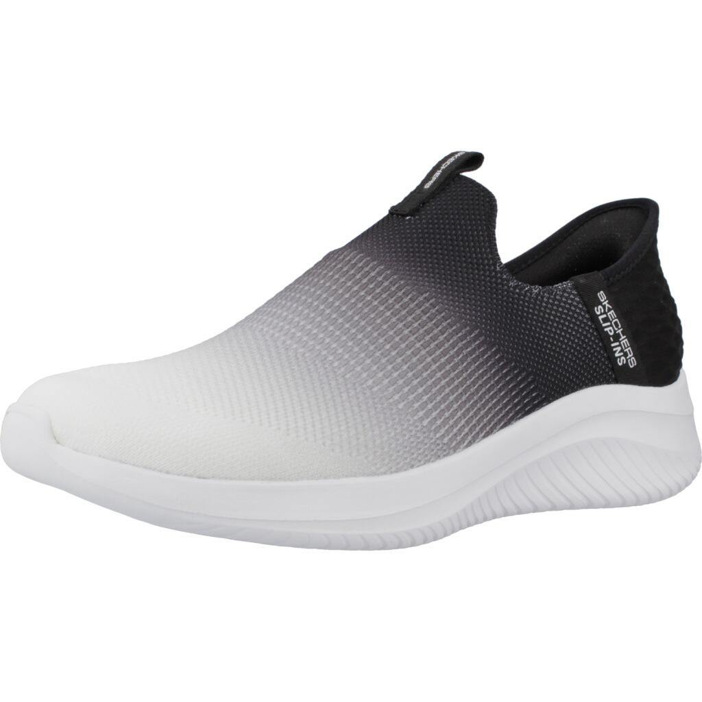 Buty SKECHERS SLIP INS: ULTRA FLEX 3.0 Czarny