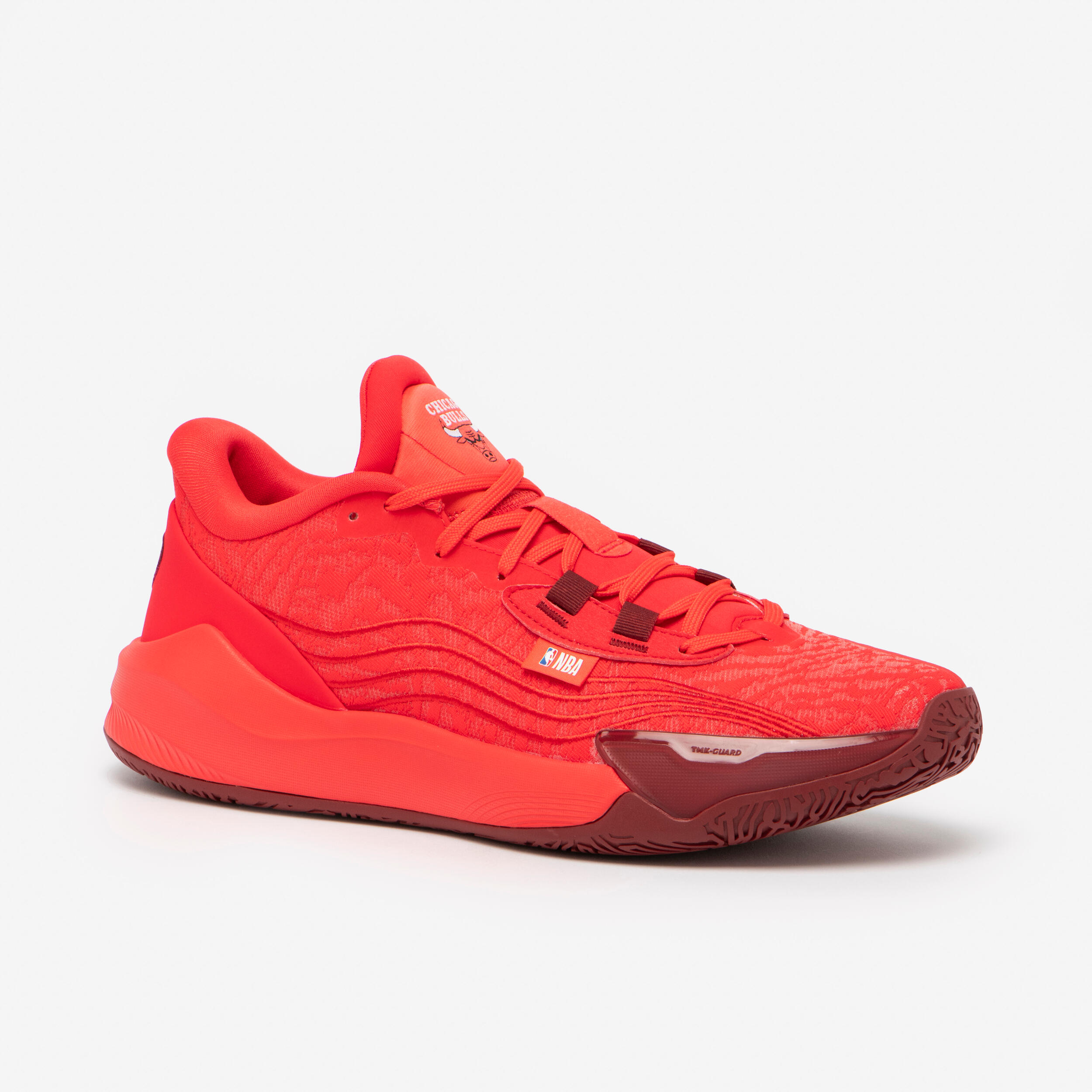 Buty do koszykówki unisex Tarmak NBA Fast 900 Low-1 Chicago Bulls