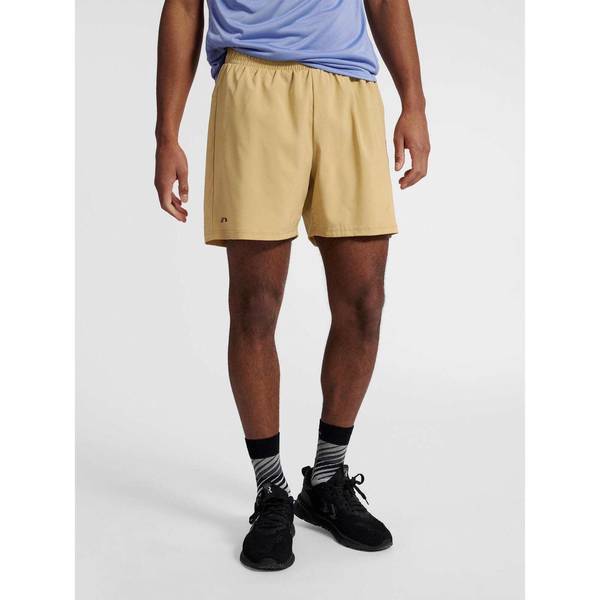 Szorty z kieszenią na zamek Newline Max