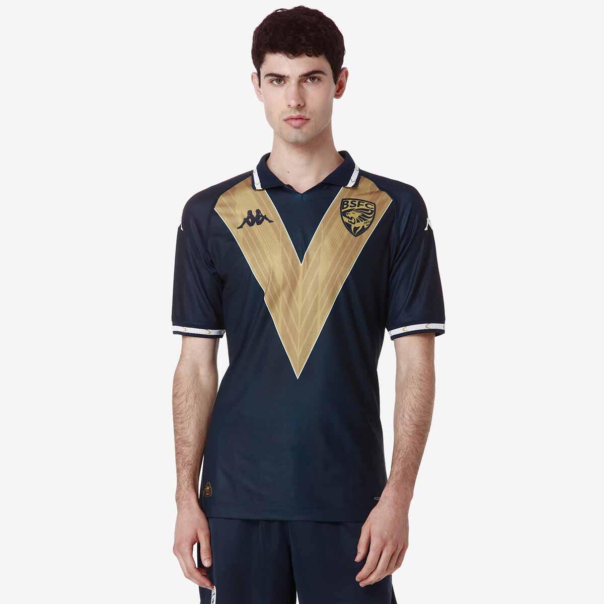 Trzecia koszulka Brescia Kombat Pro 2024/25