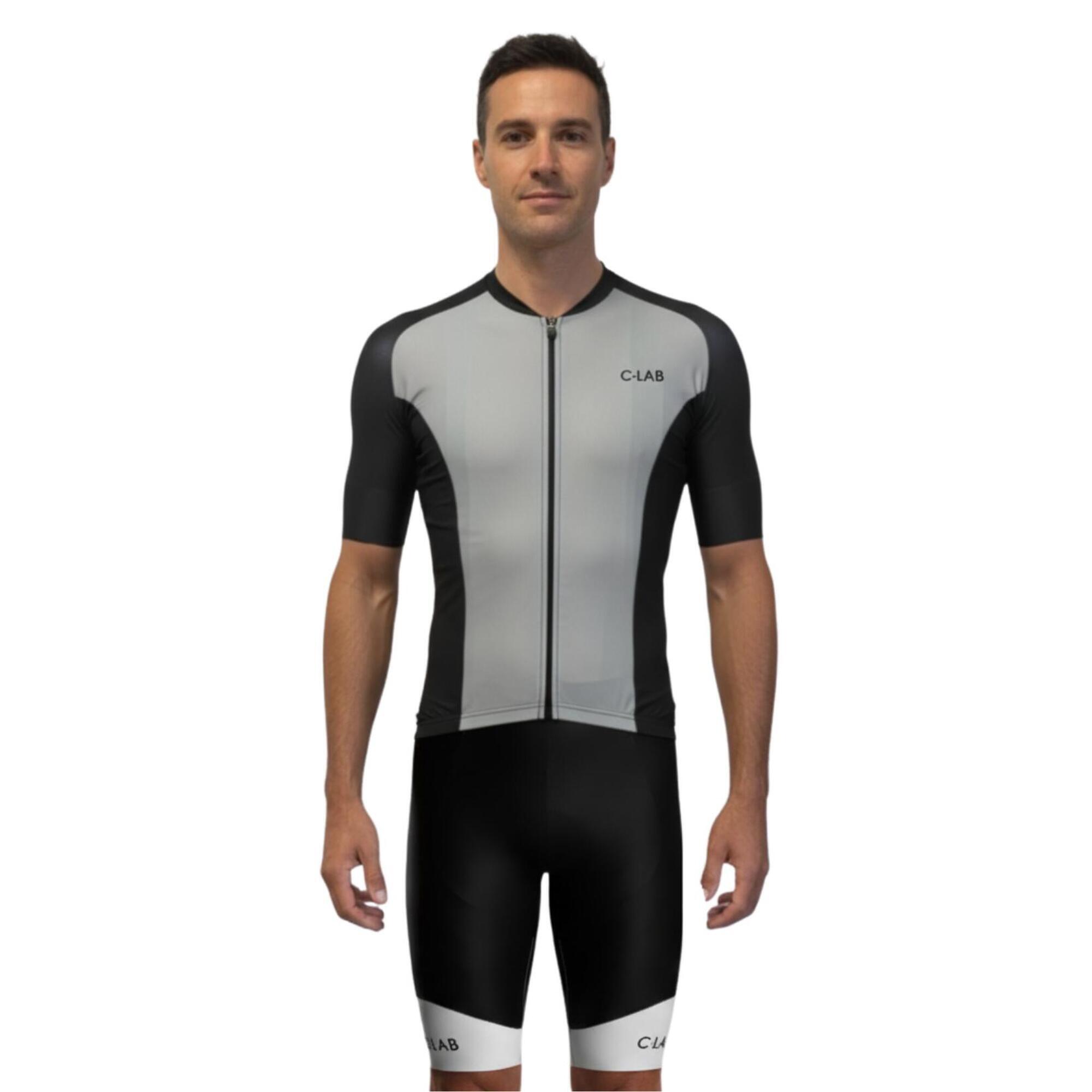 Kombinezon triathlonowy na długi dystans