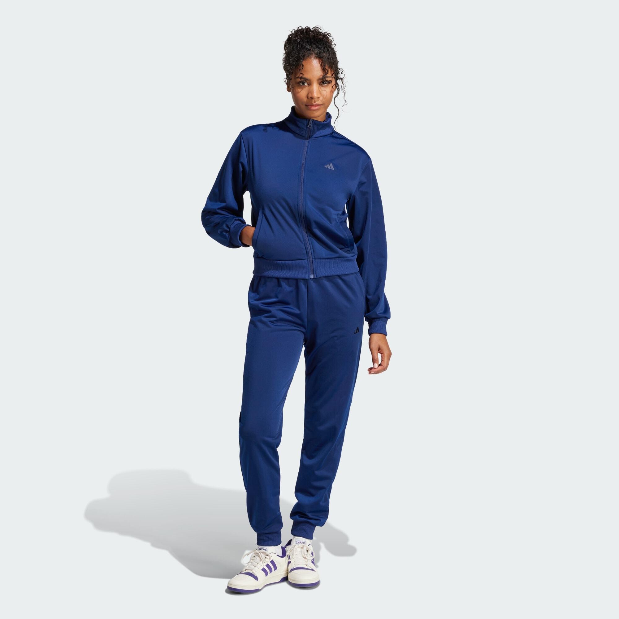 Dres Essentials Feel Cozy