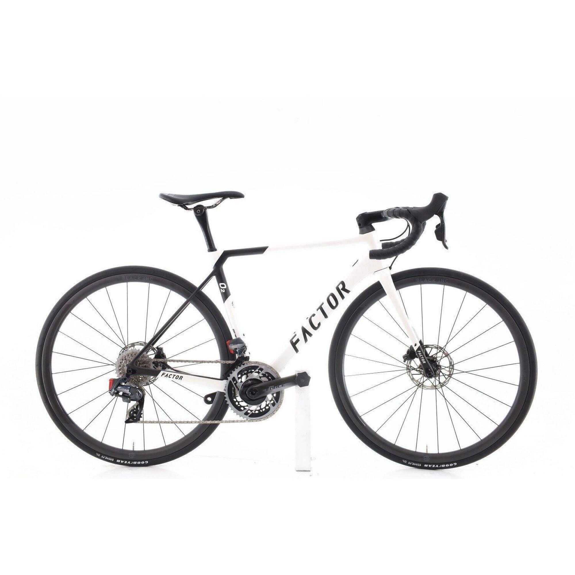 Second life · R. szosowy · Factor O2 AXS 12V · W bardzo dobrym stanie