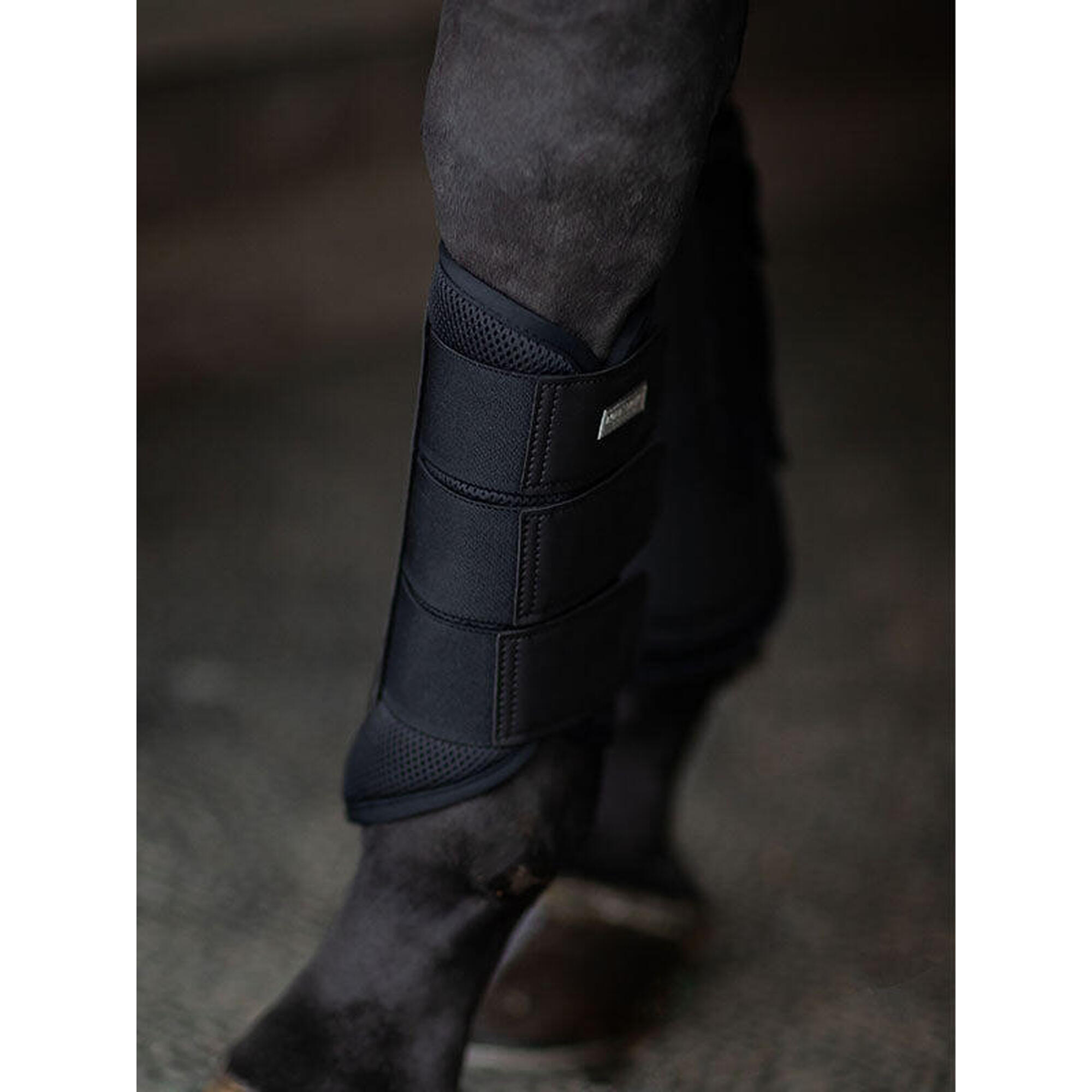 Zamknięte buty dla koni Equestrian Stockholm Classic Mesh