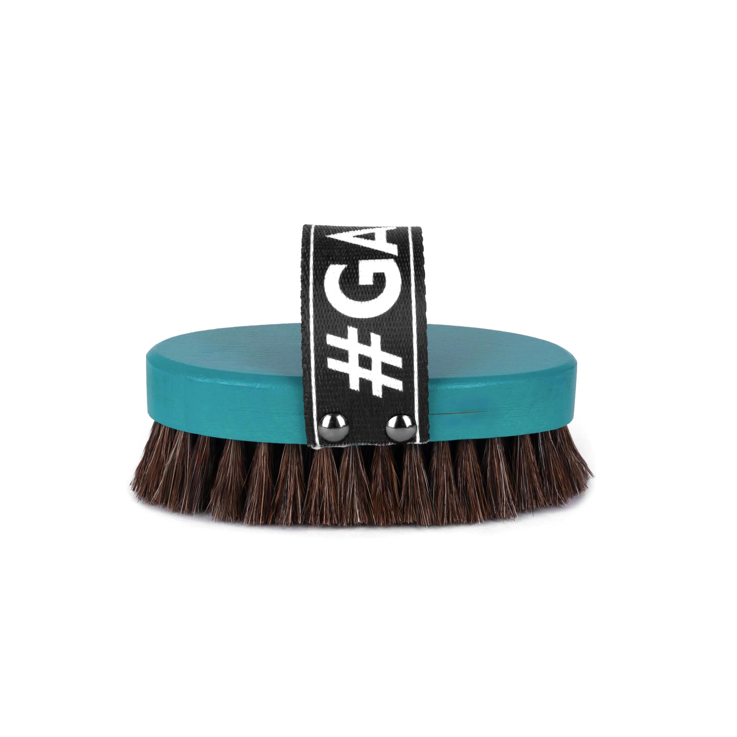 Szczotka do czyszczenia konia GALOP WEAR - Super Soft Touch Colorful Collection