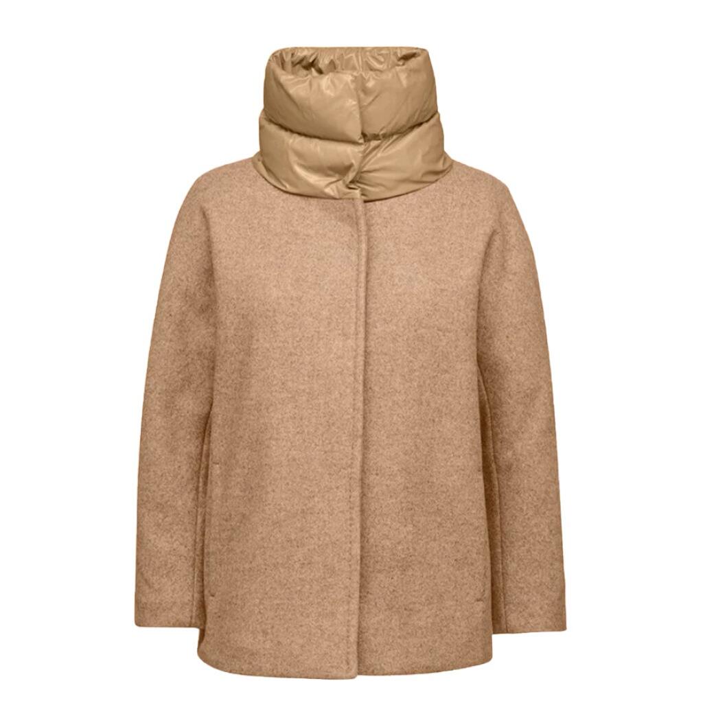 Kurtka GEOX W4615E T3116 W DIAMANTA Jasnobrązowy