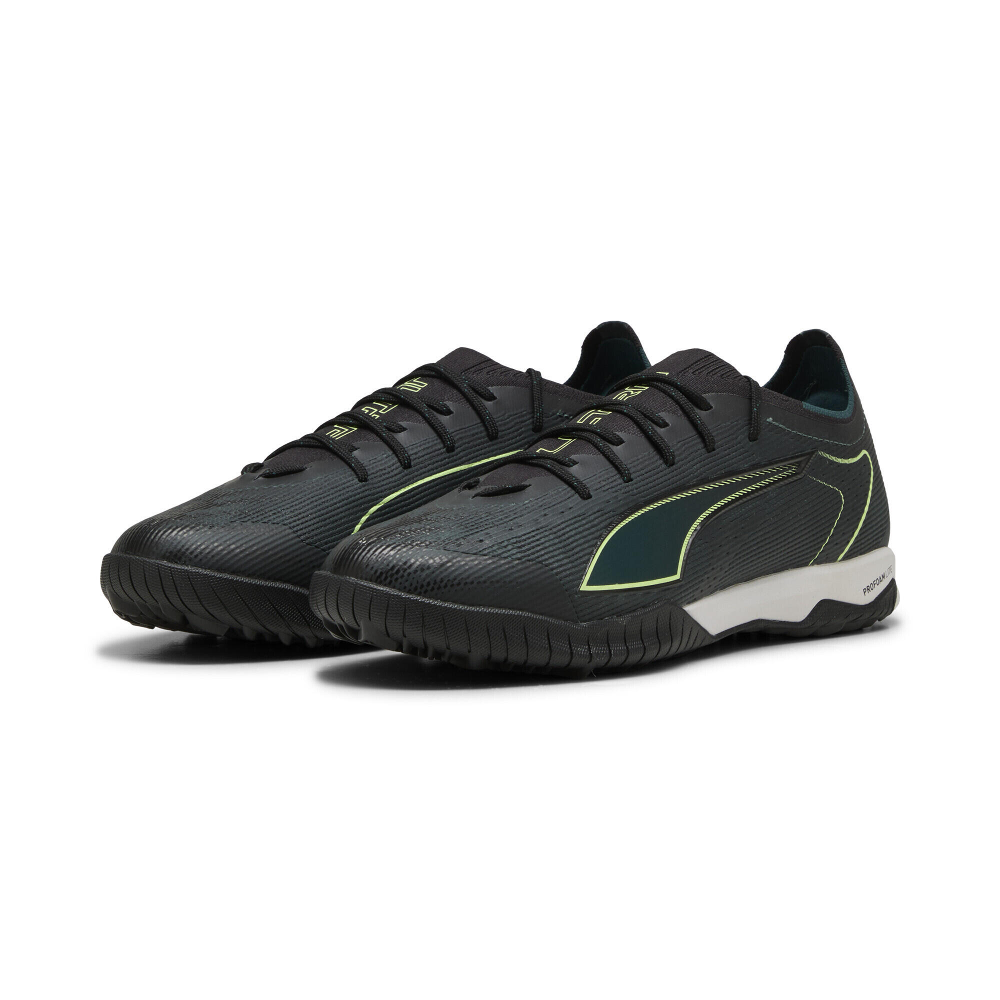 Buty piłkarskie unisex ULTRA 6 PRO CAGE TT PUMA