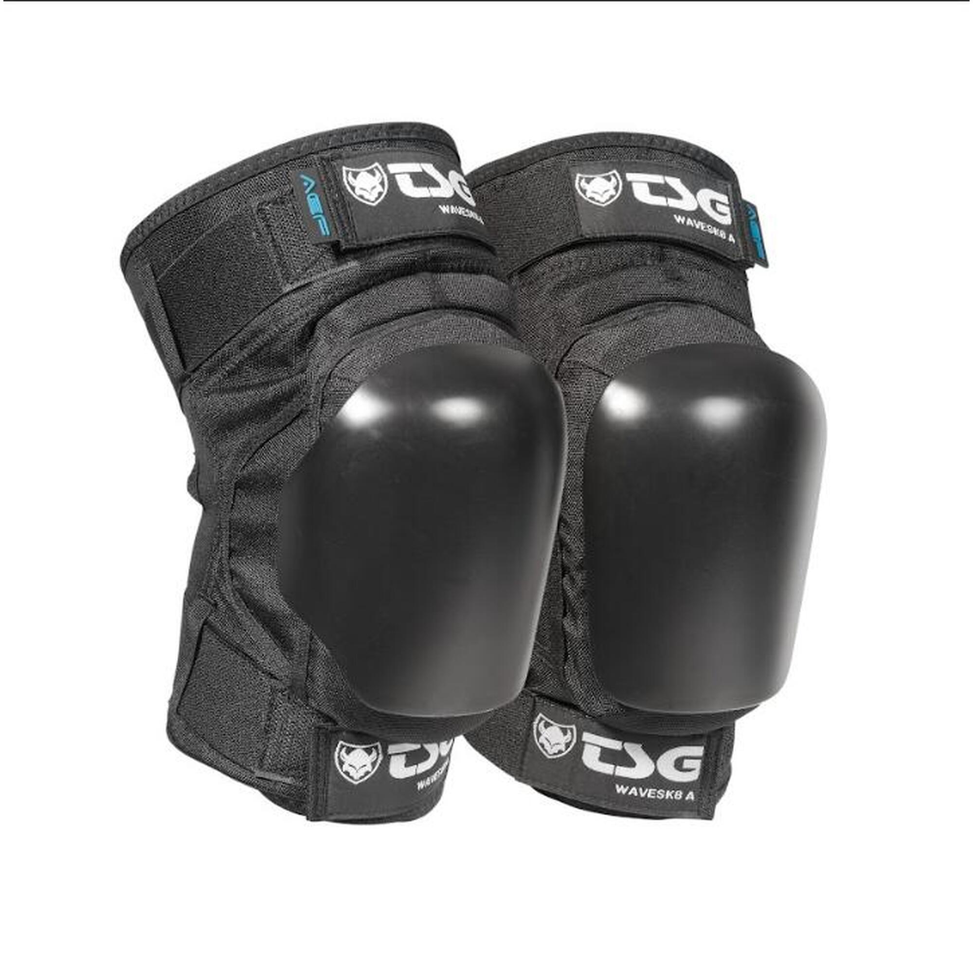 Ochraniacze na kolana Wavesk8 A, czarne, rozmiar L, TSG