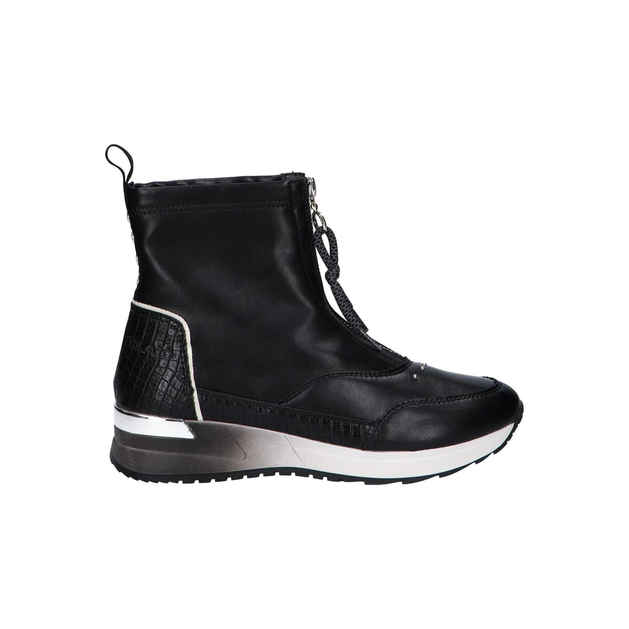 CHIKA10 SERENA 10 Czarny