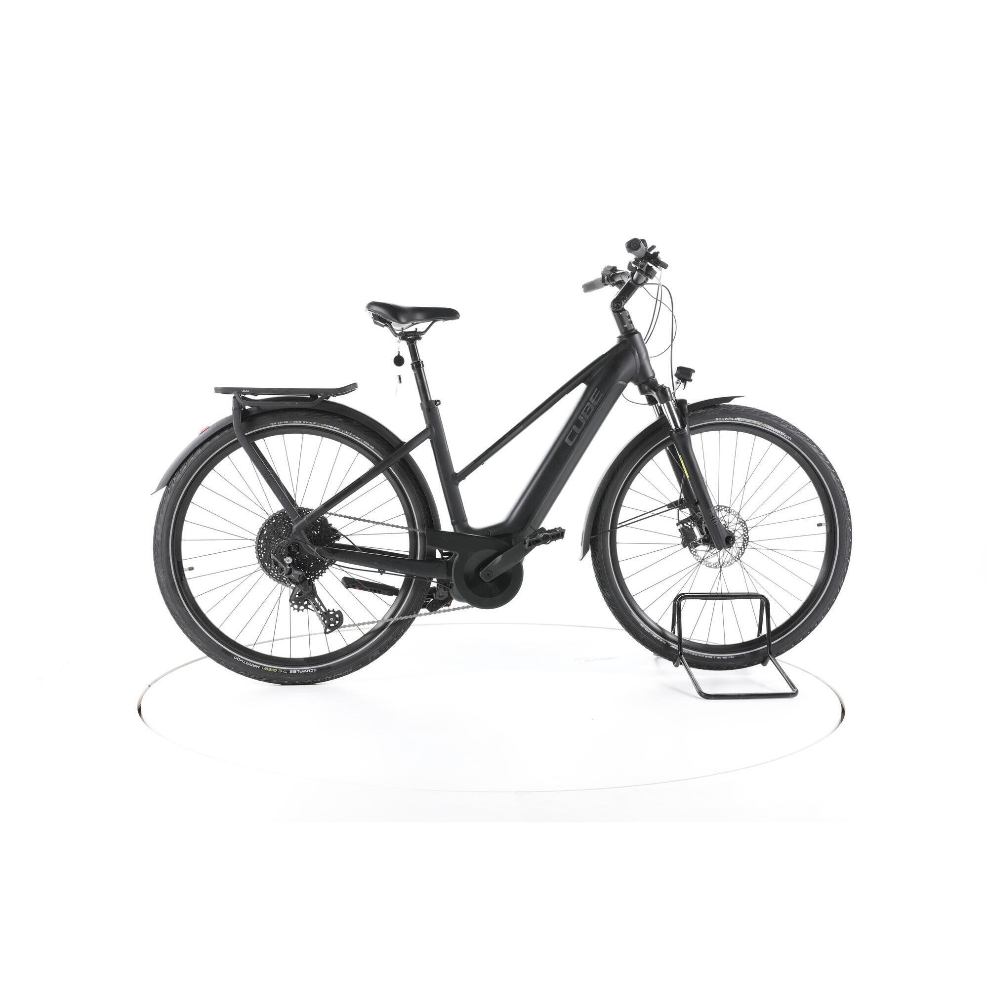 Second Life - Cube Touring Hybrid Pro Trekking E-Bike 2023 - Stan dobry