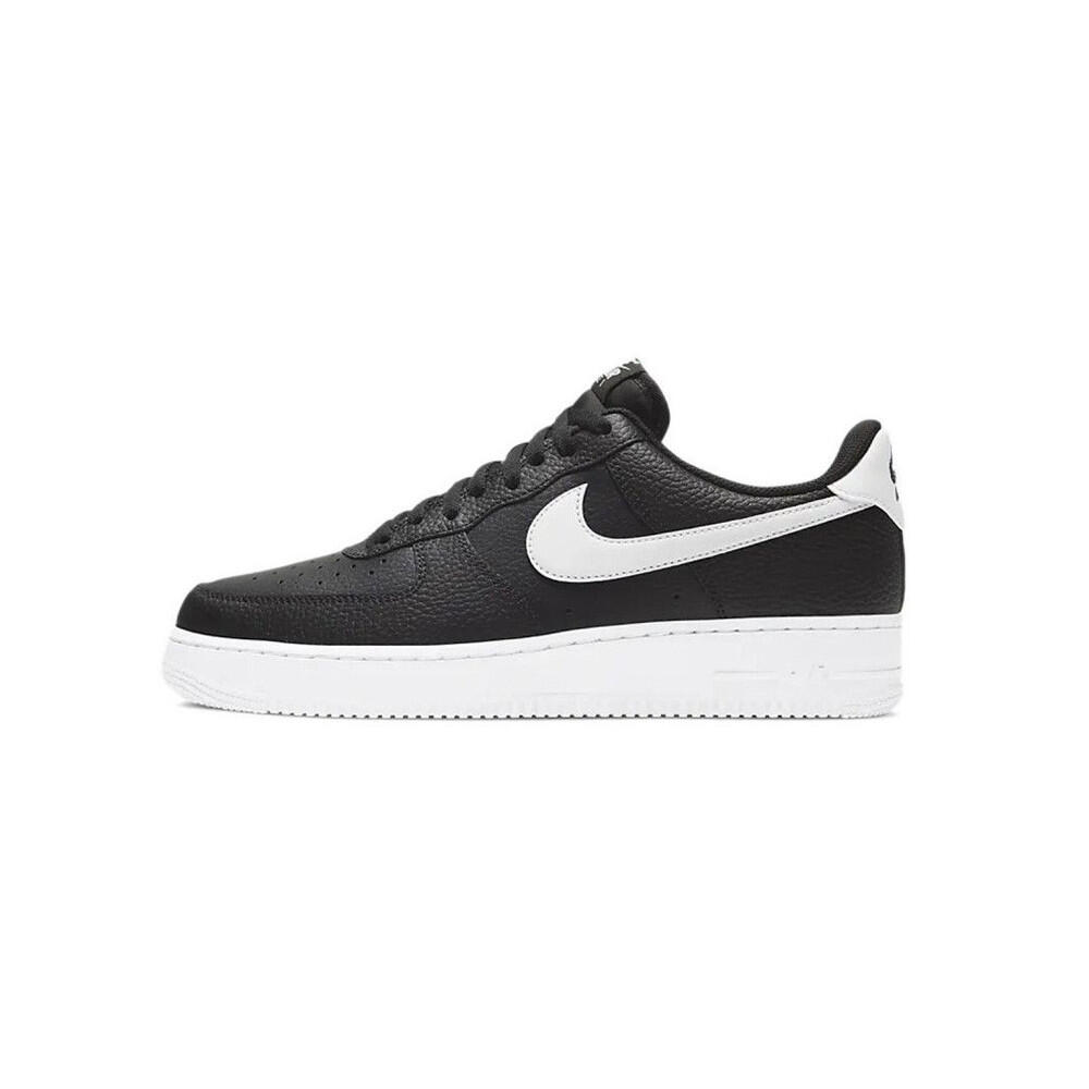 Buty do chodzenia męskie Nike Air Force 1 LV8