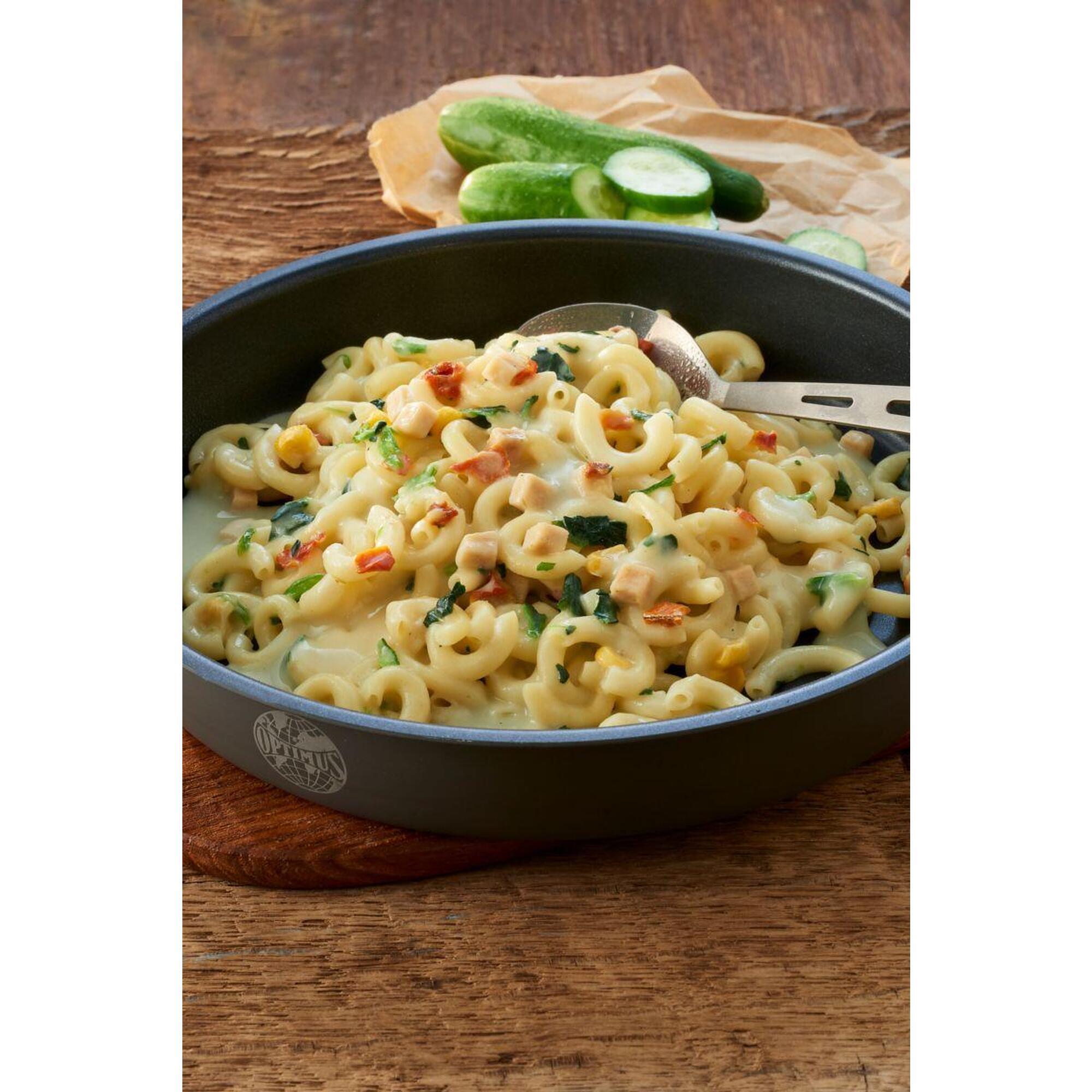 Danie Trek'n Eat (608) Makaron W Sosie Śmietanowym Z Kurczakiem I Szpinakiem