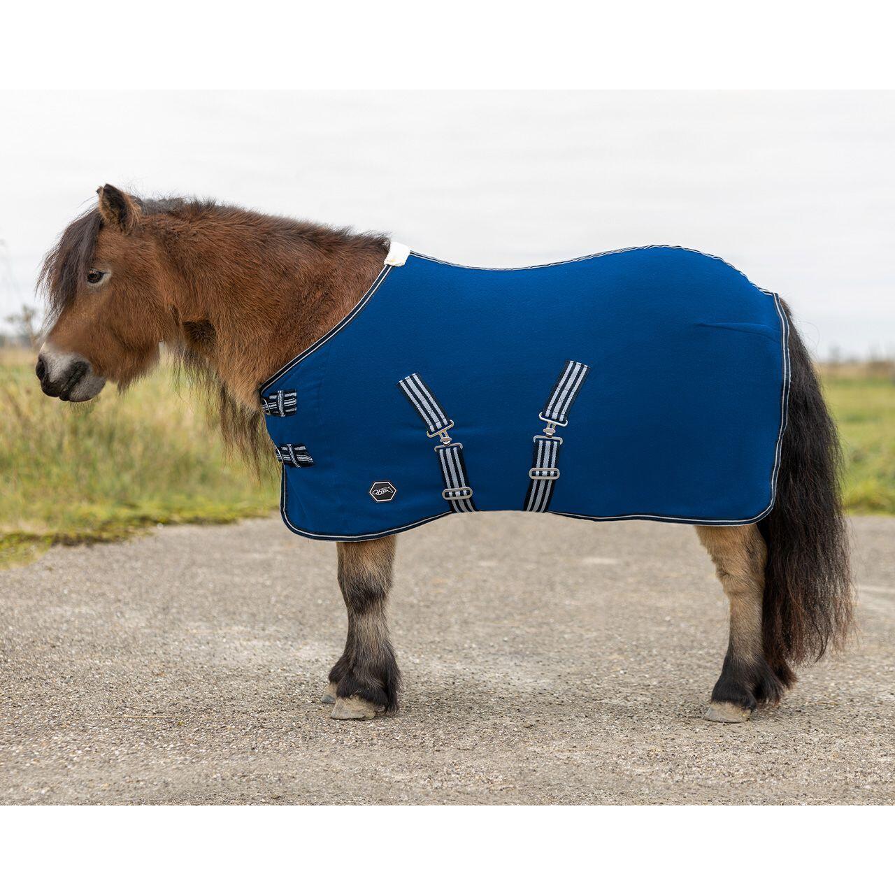 Polarowy koc dla szetlandów z Popręgkiem QHP