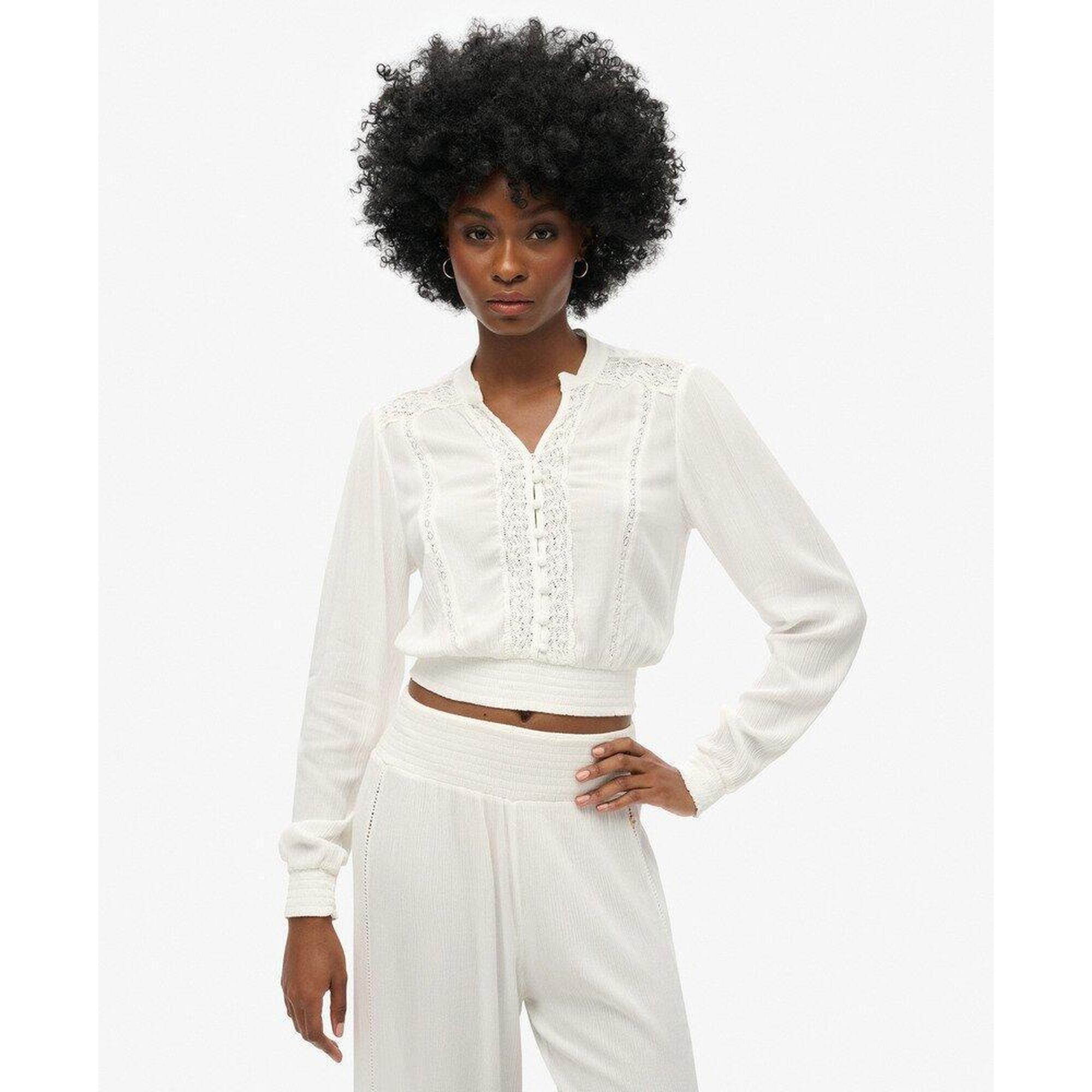 Bluzka z długim rękawem z marszczoną koronką.