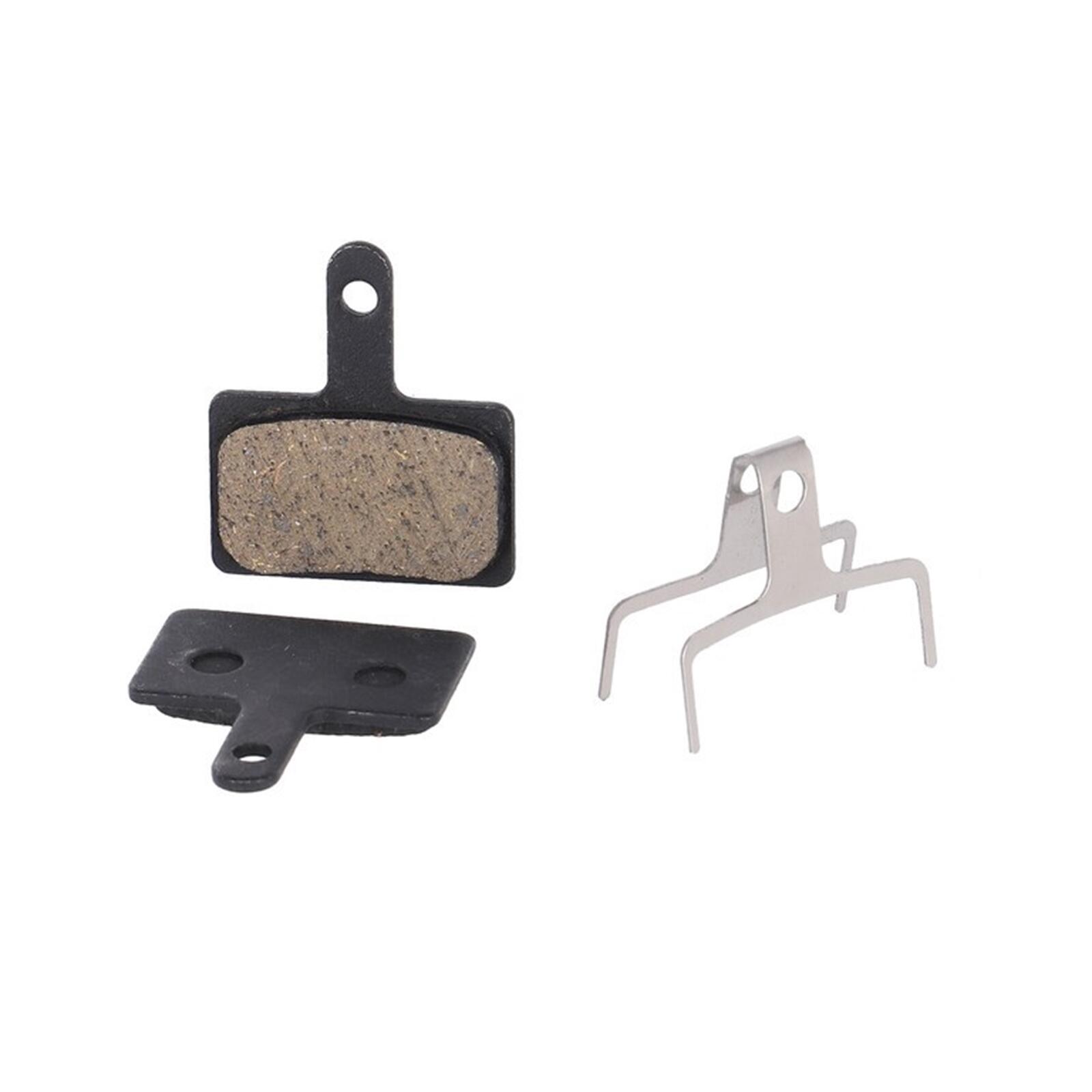 Para półmetalicznych rowerowych klocków hamulcowych z 1 chusteczką do czyszczeni