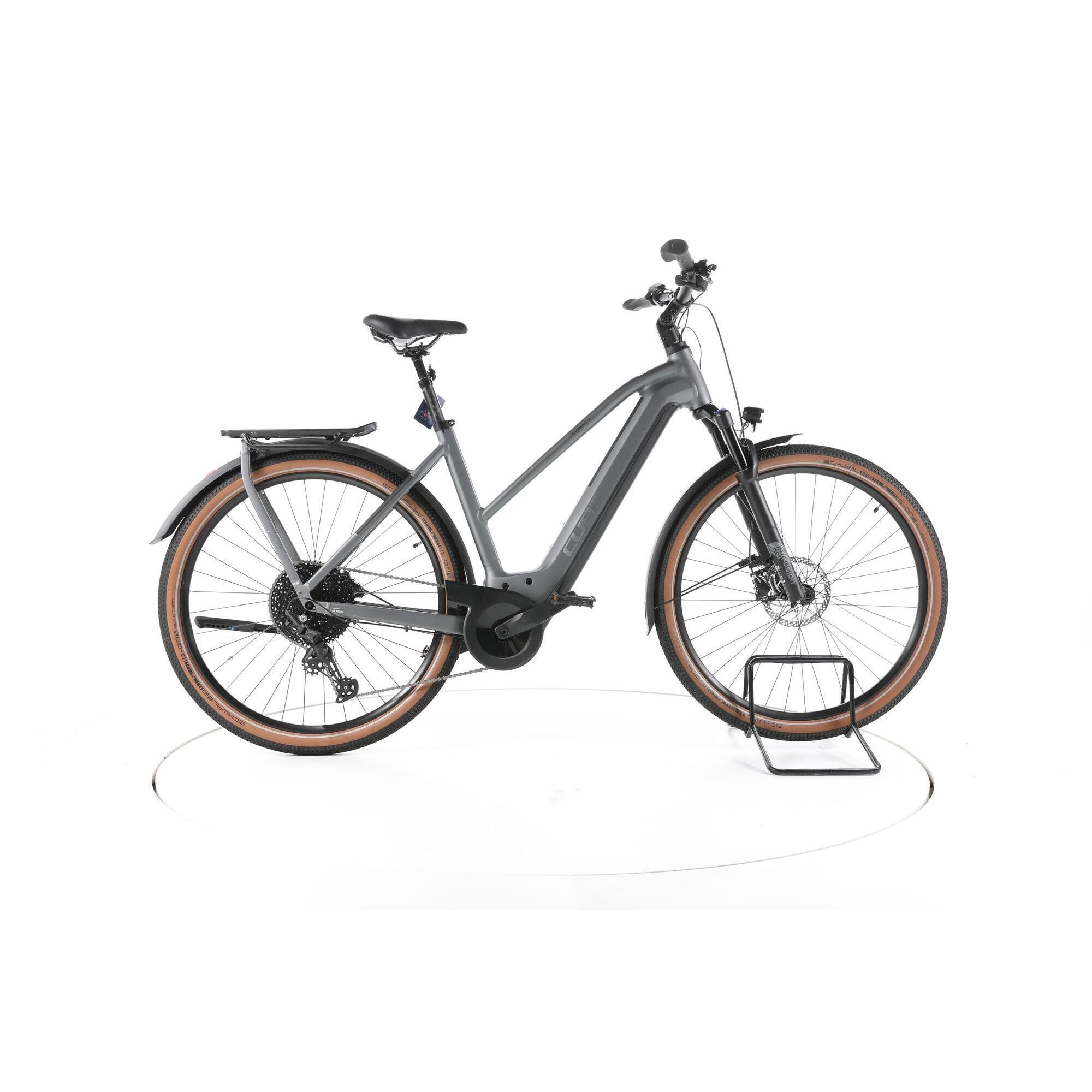 Second Life - Cube Kathmandu Hybrid Pro Trekking E-Bike - Bardzo dobry stan