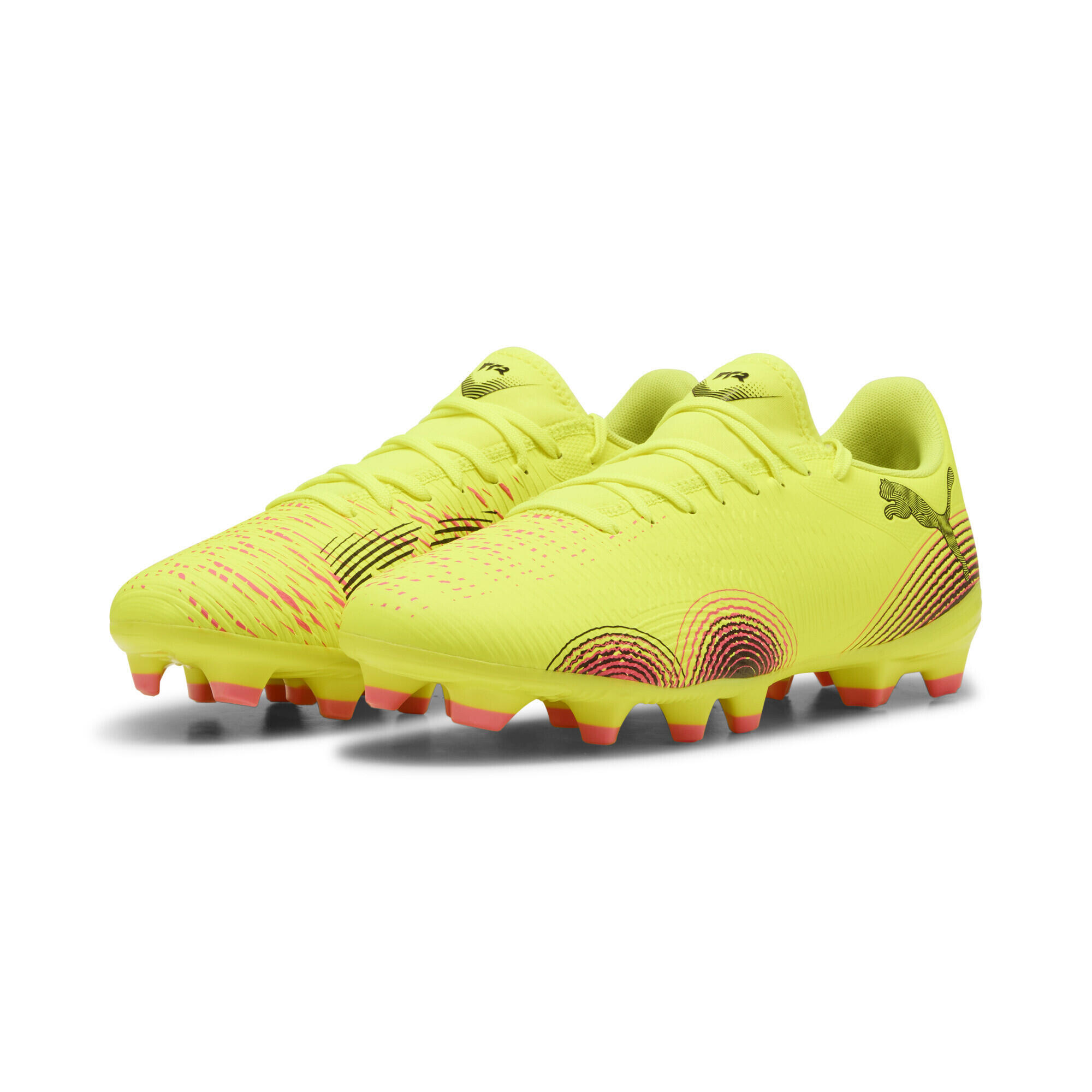 Buty piłkarskie FUTURE 8 PLAY FG/AG PUMA