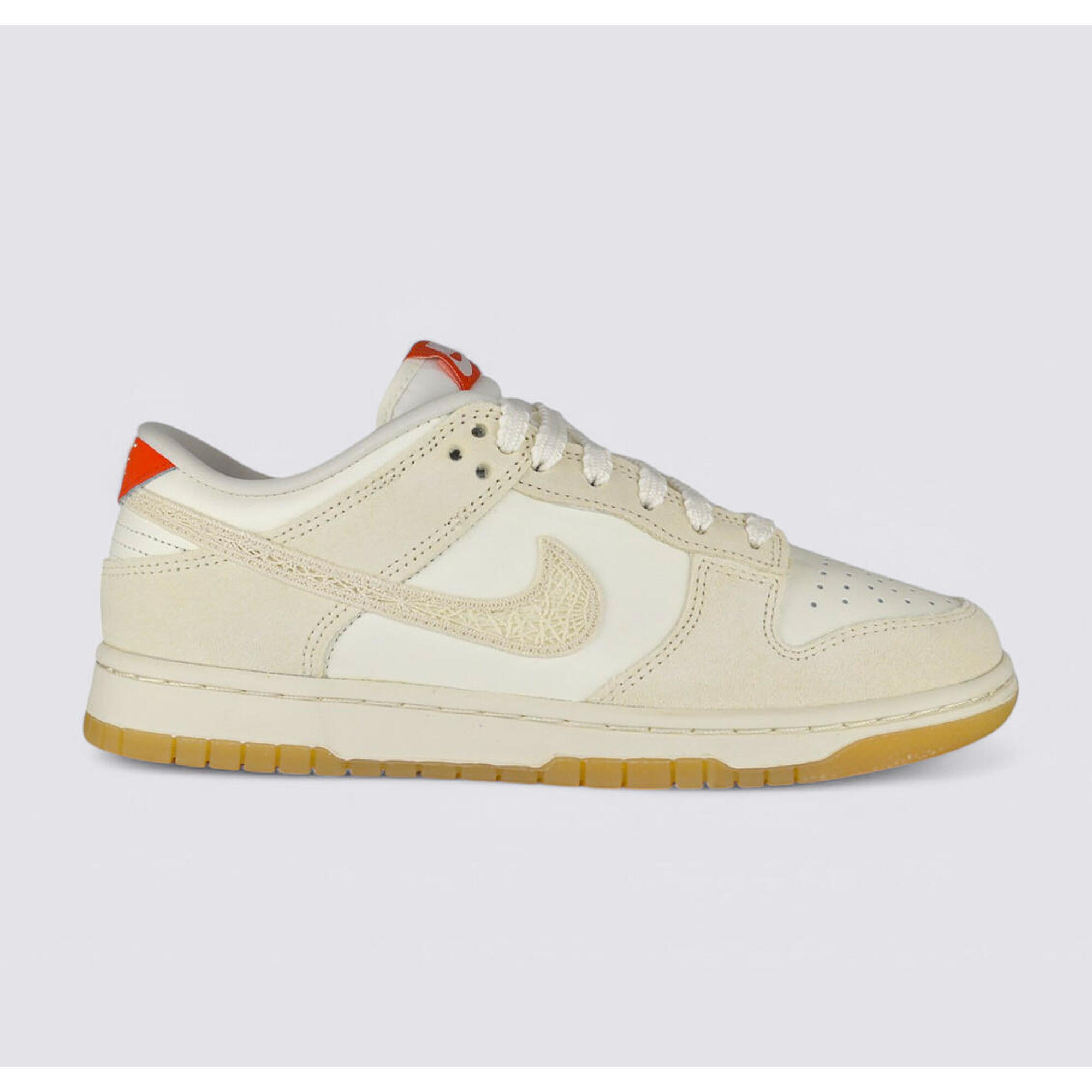 Buty lifestyle damskie Nike Dunk Low HV5231-133