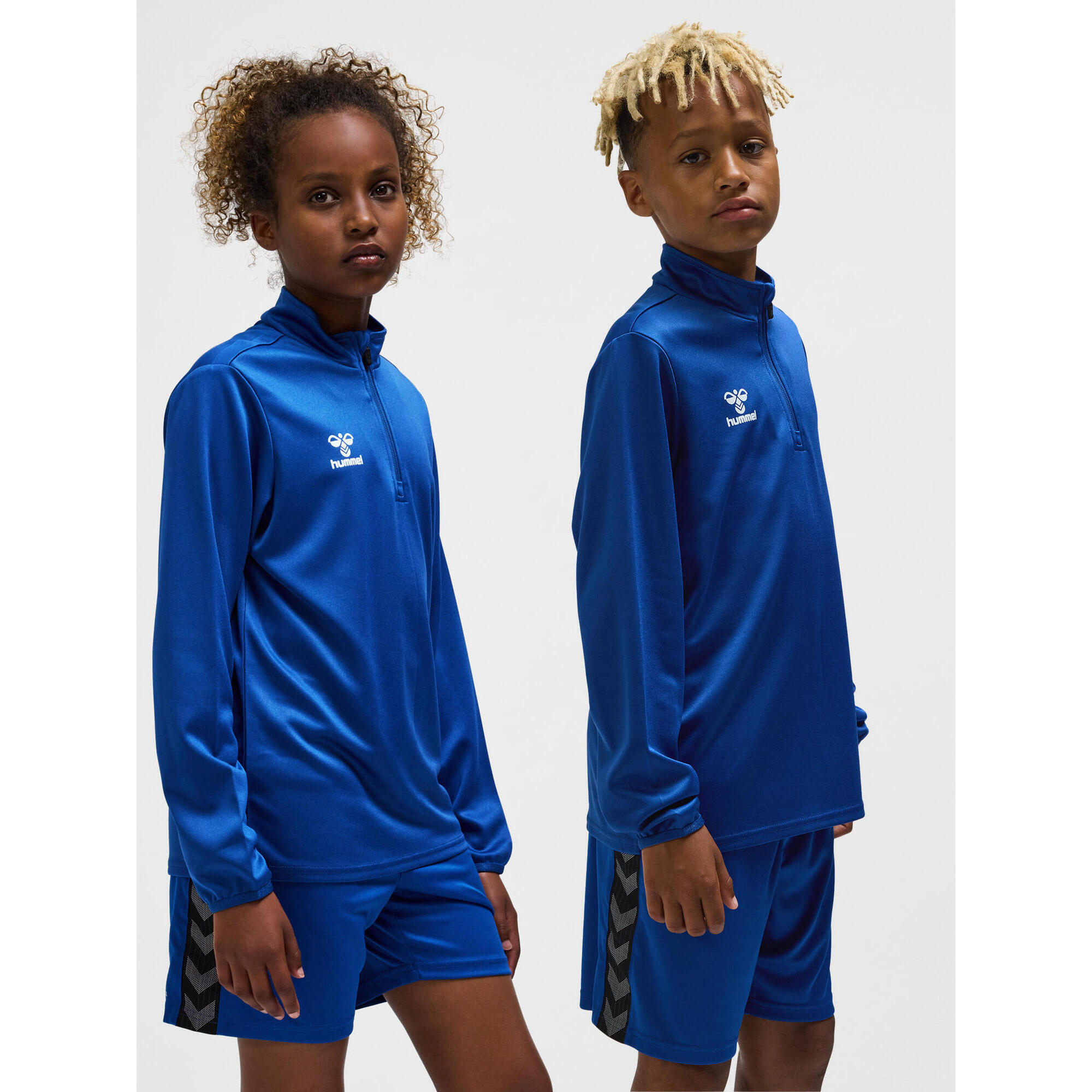 Dziecięca kurtka dresowa 1/2 zip Hummel Essential