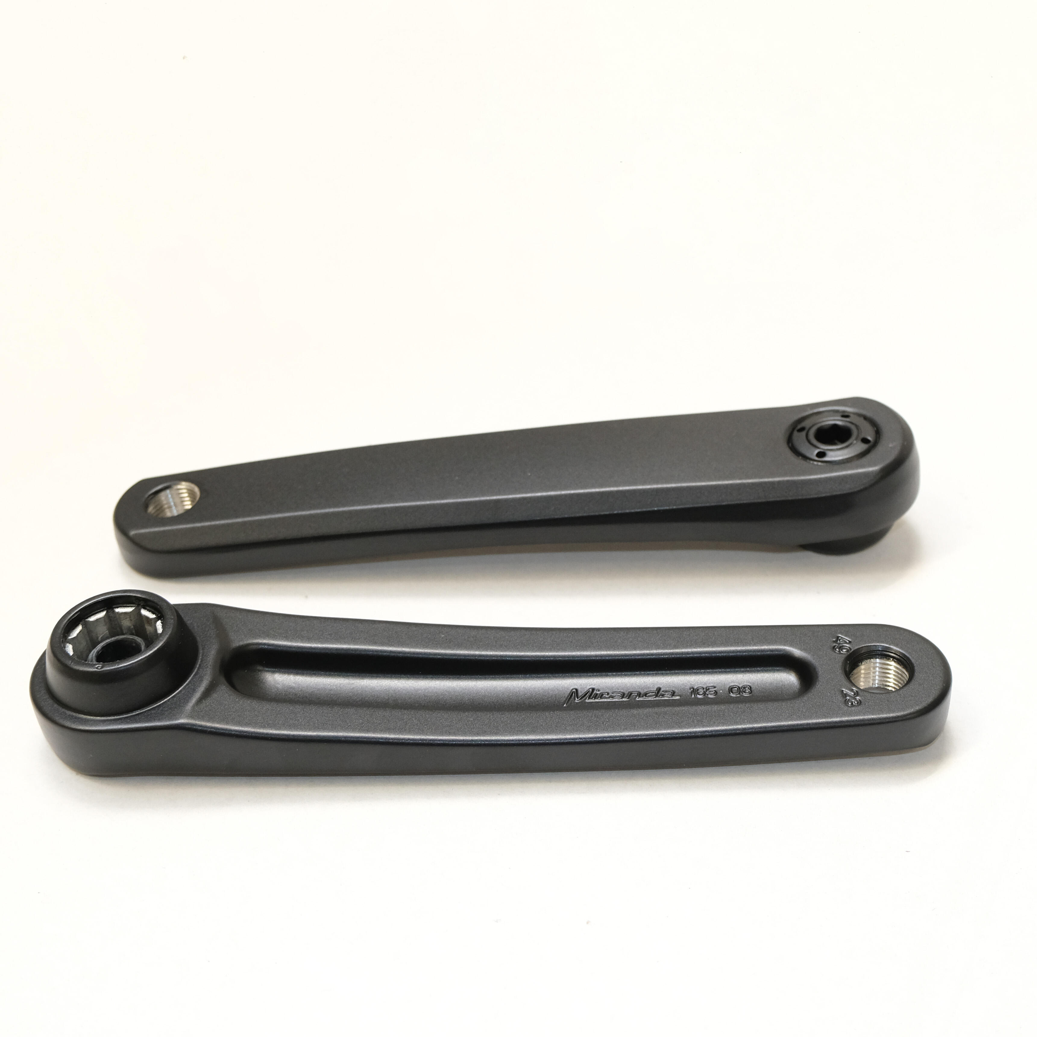 Korby rowerowe Miranda Q8 do elektrycznego roweru towarowego F900E