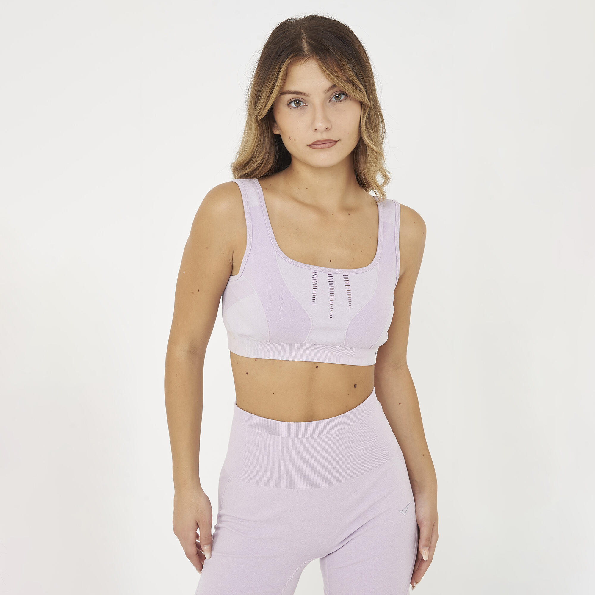 Sportowy crop top treningowy MADDY