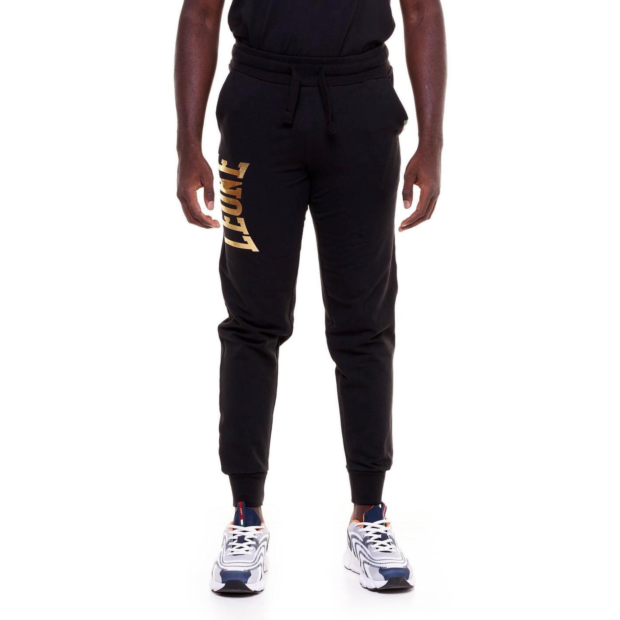 Męskie spodnie dresowe w kolorze złotym