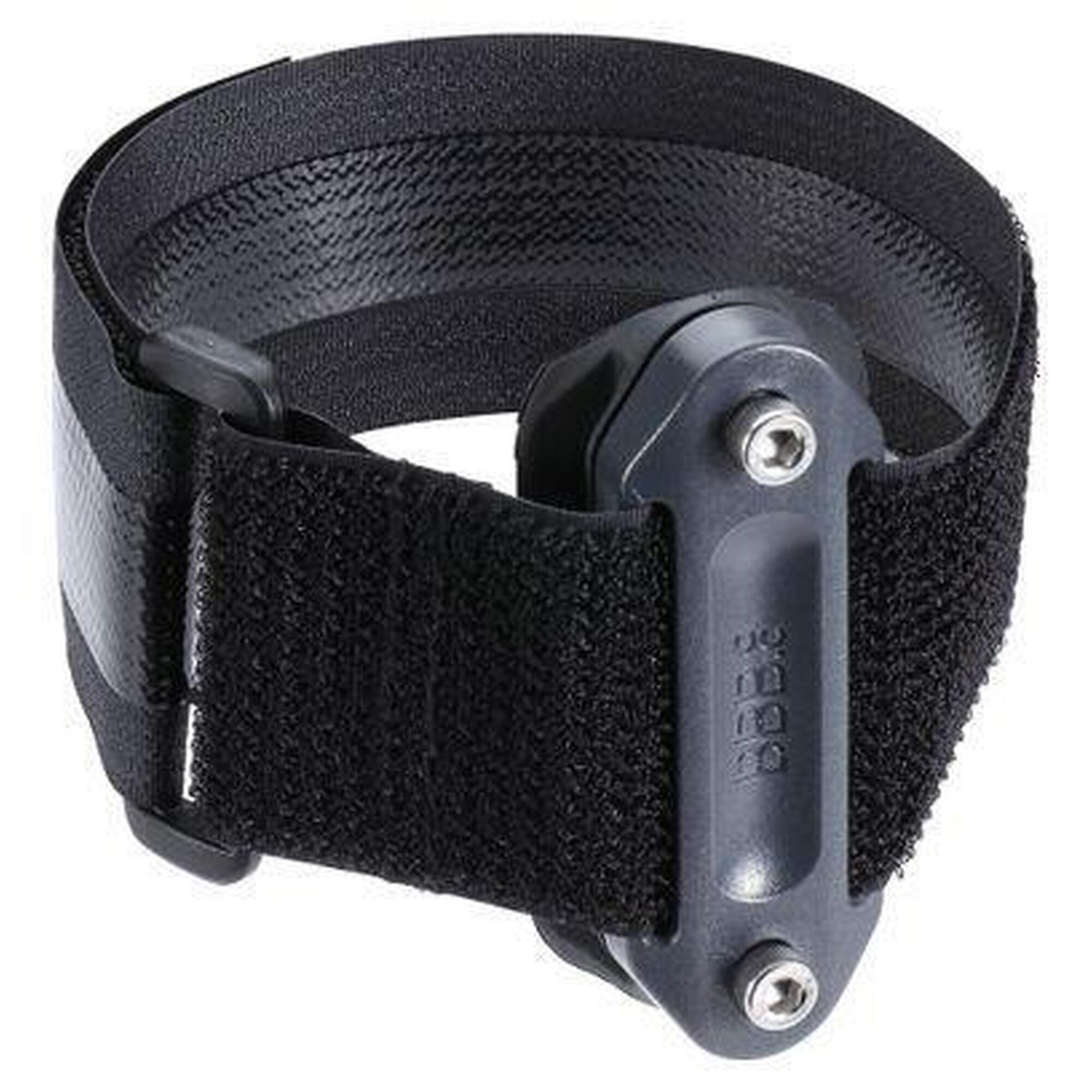 Uniwersalny system montażowy do bidonu BBB HaulerMount