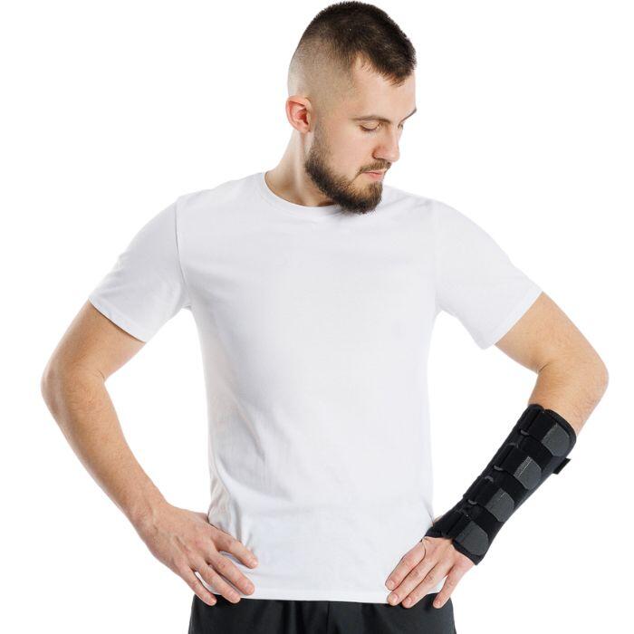 Długa orteza nadgarstka z formowalną szyną oddychająca prawa strona MSupport