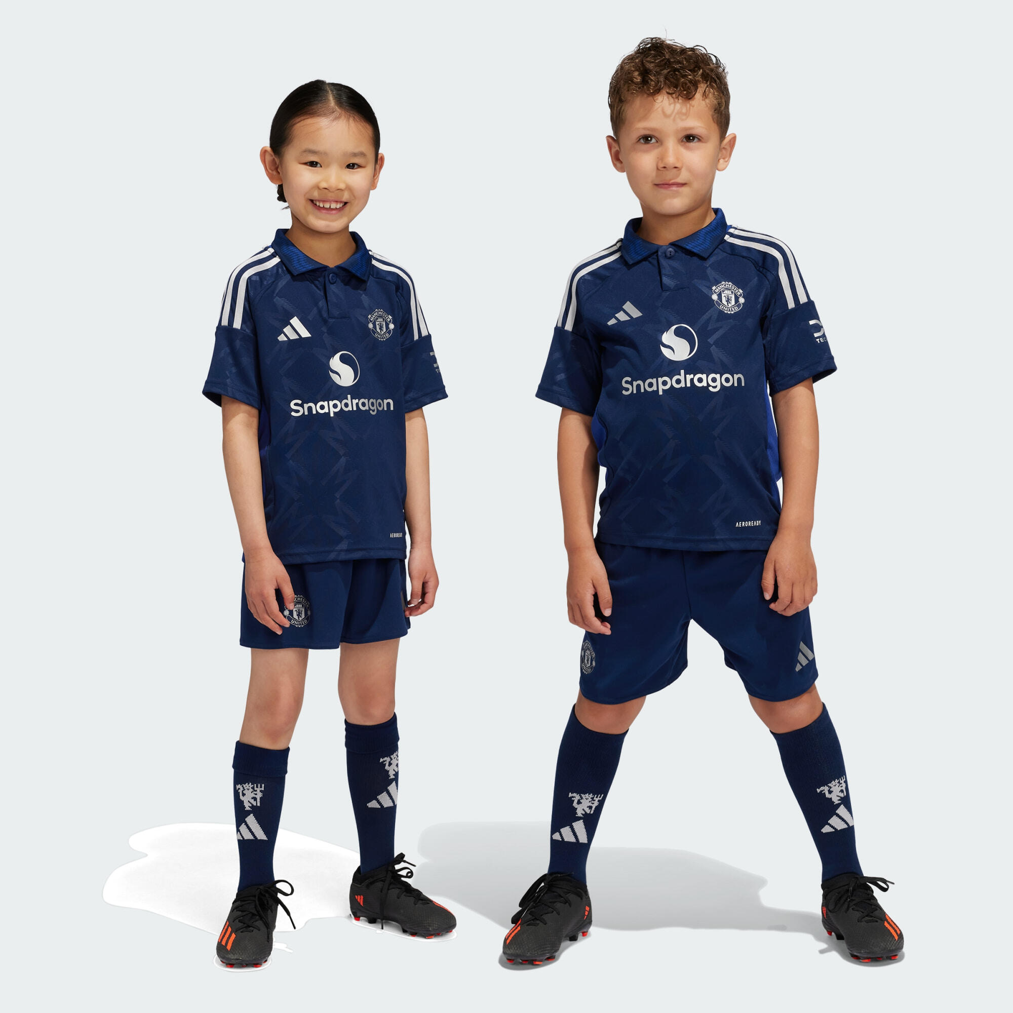 Zestaw Manchester United 24/25 Away Mini Kids