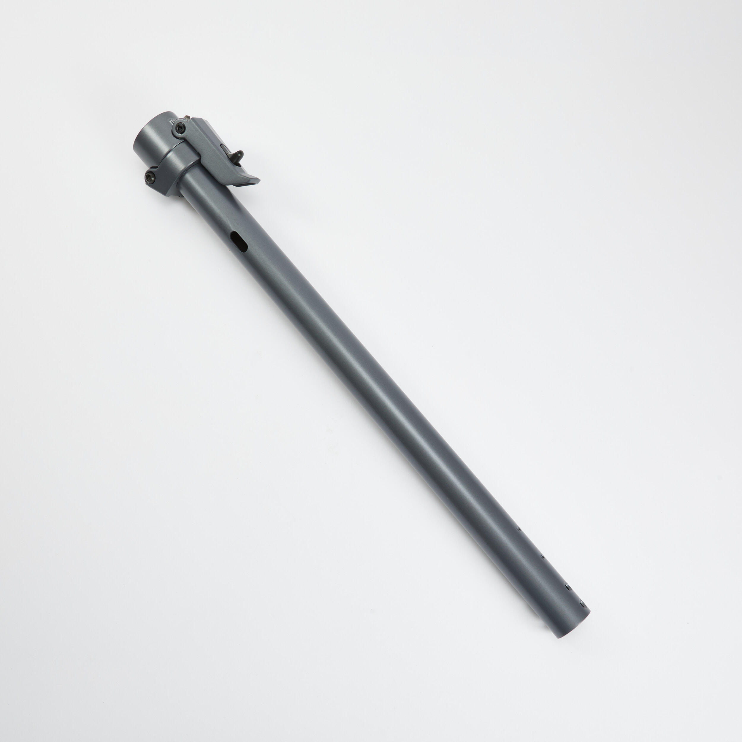 System składania hulajnogi elektrycznej B'TWIN SD500E.