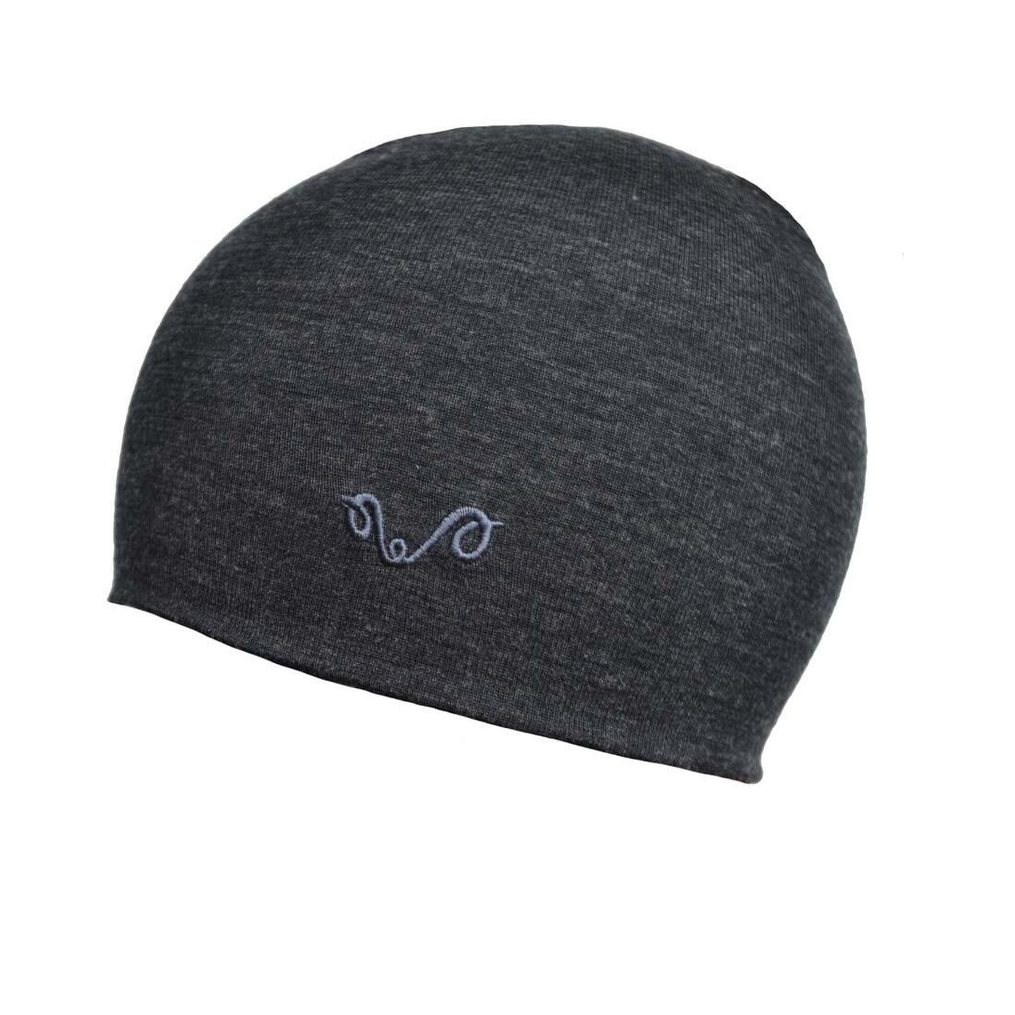 Czapka trekkingowa z 100% wełny merino