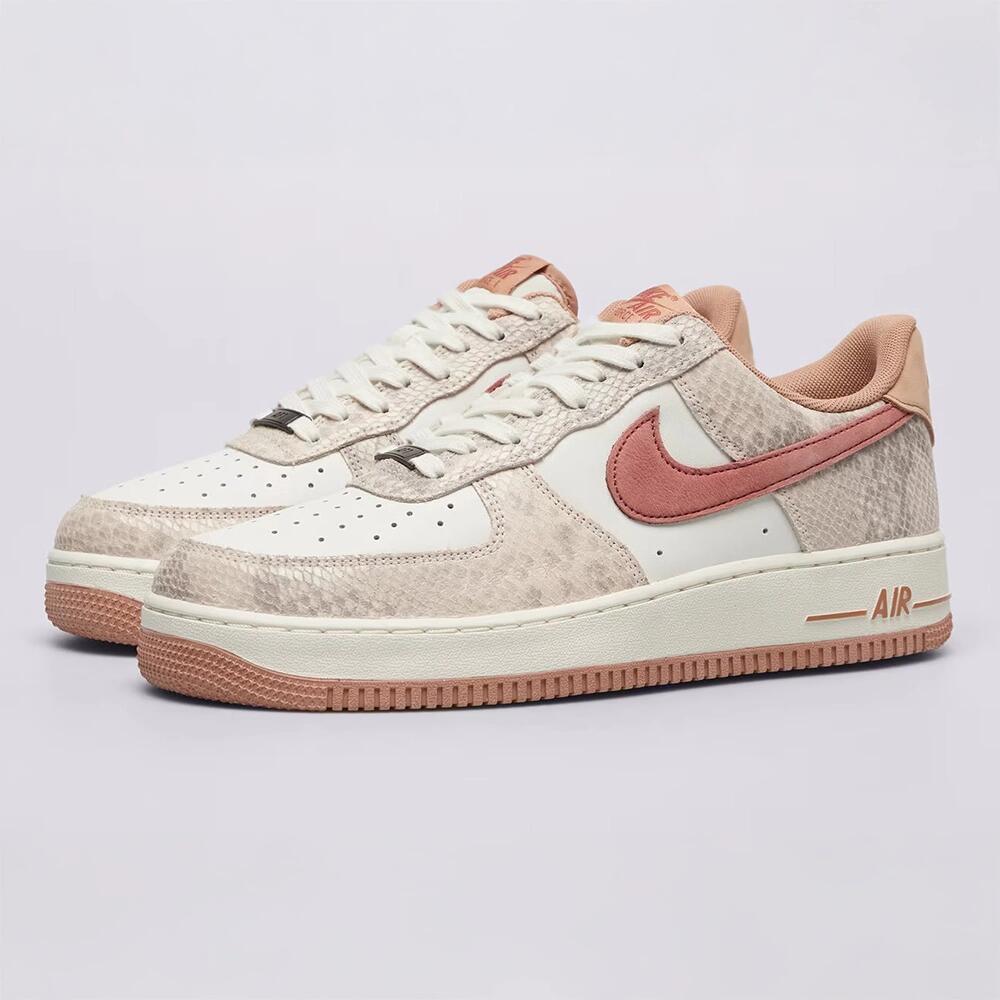 Buty Sportowe Męskie Nike Air Force 1 ’07 LV8