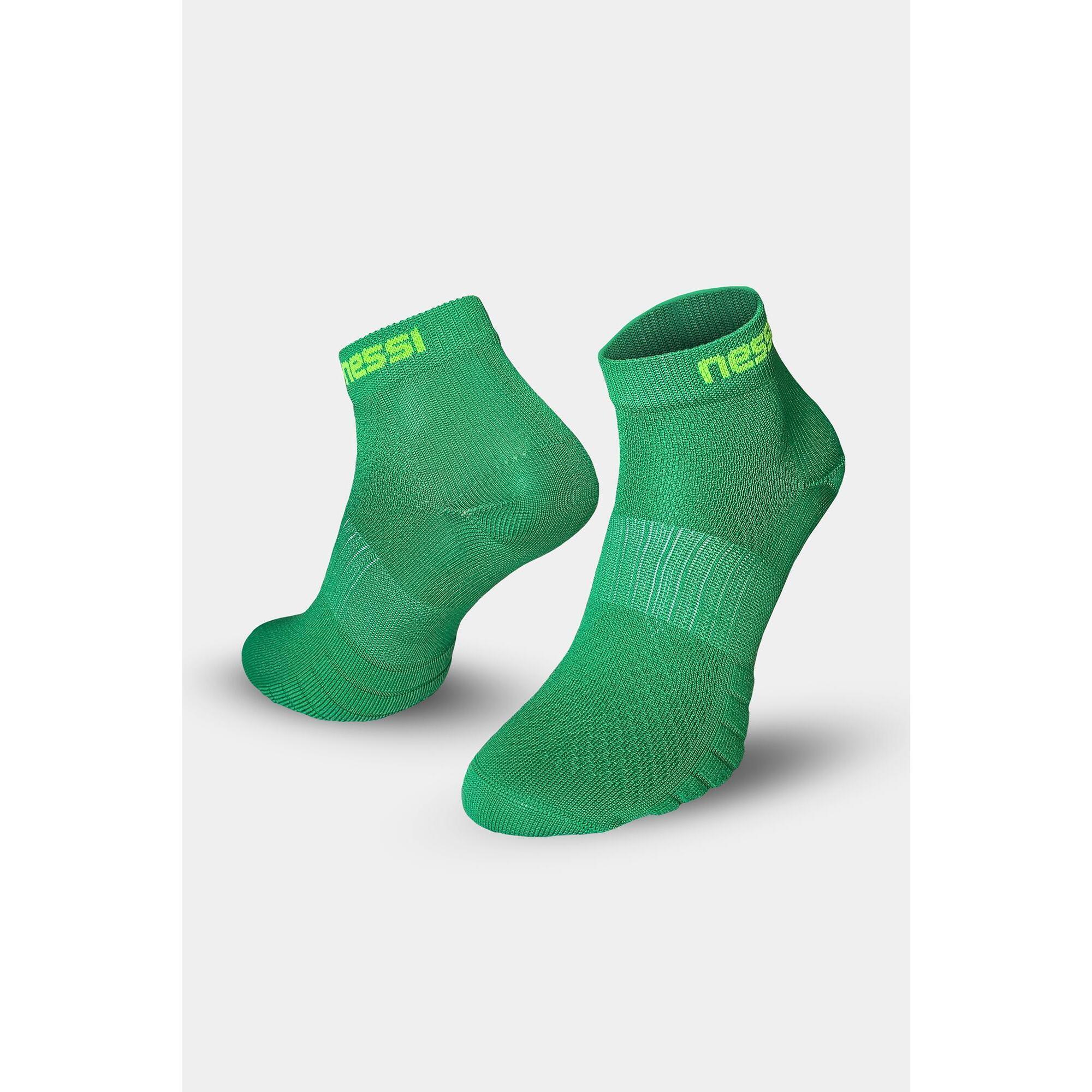 Bezszwowe skarpety oddychające Nessi Sportswear