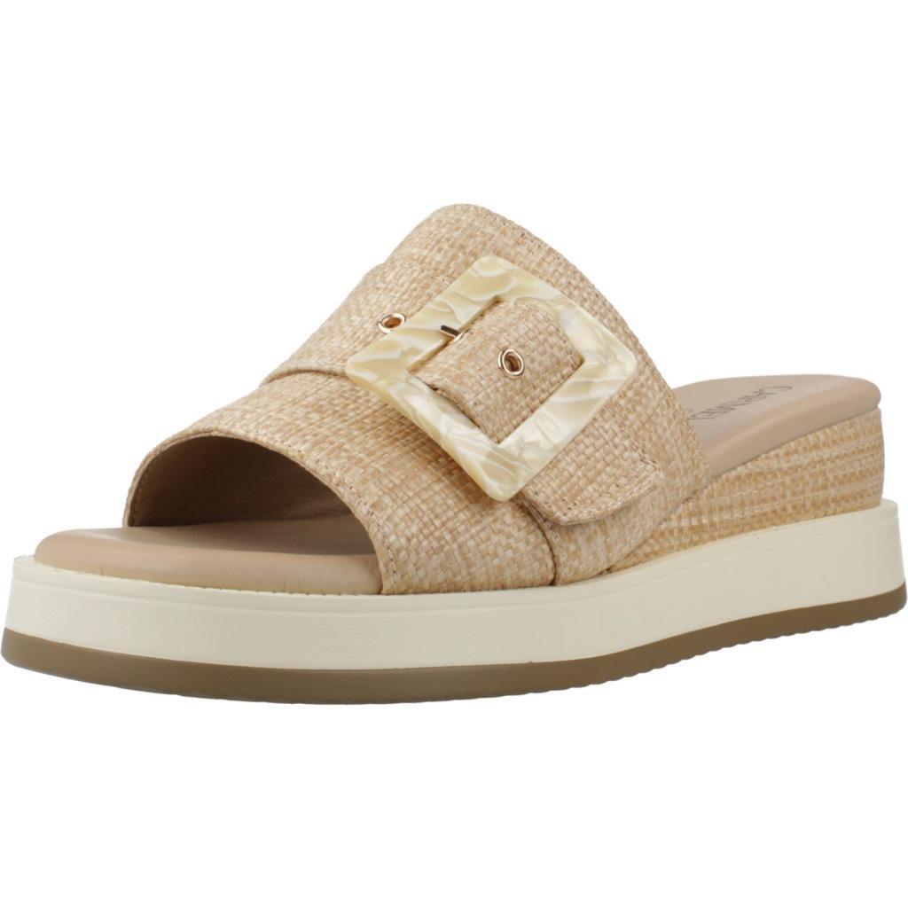 Sandały CARMELA 162228C Beżowy