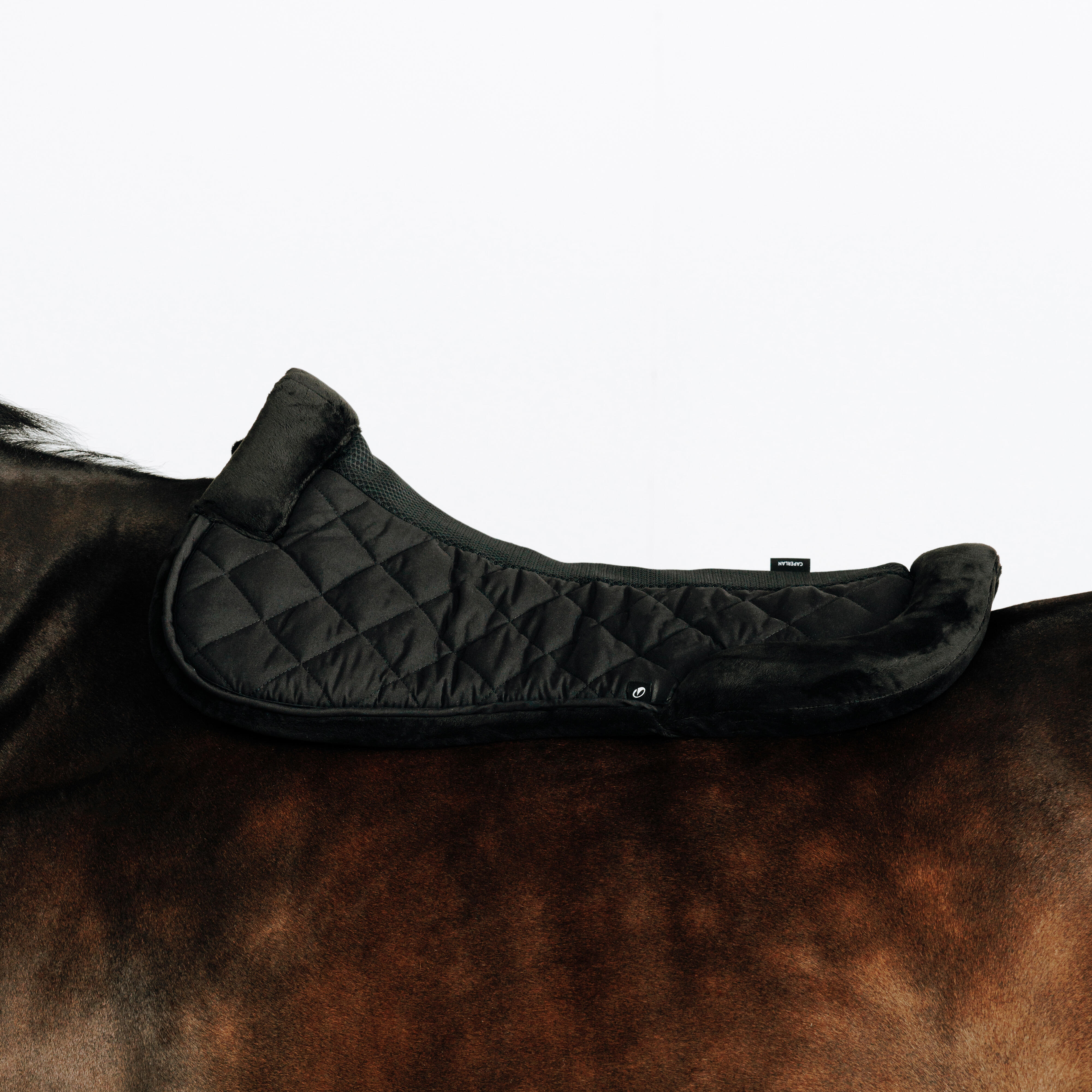 Podkładka pod siodło 500 z futerkiem dla konia i kuca