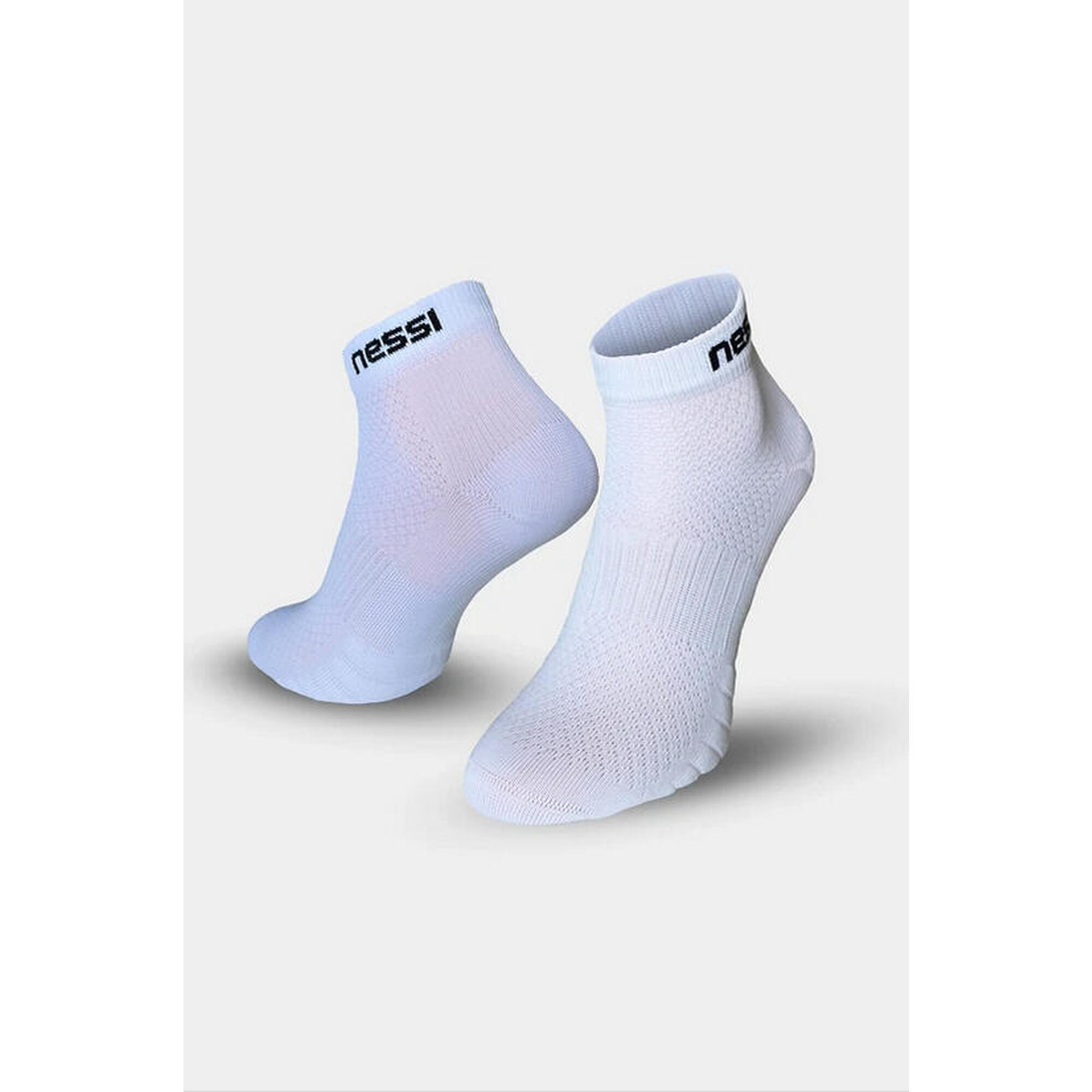 Bezszwowe skarpety oddychające Nessi Sportswear