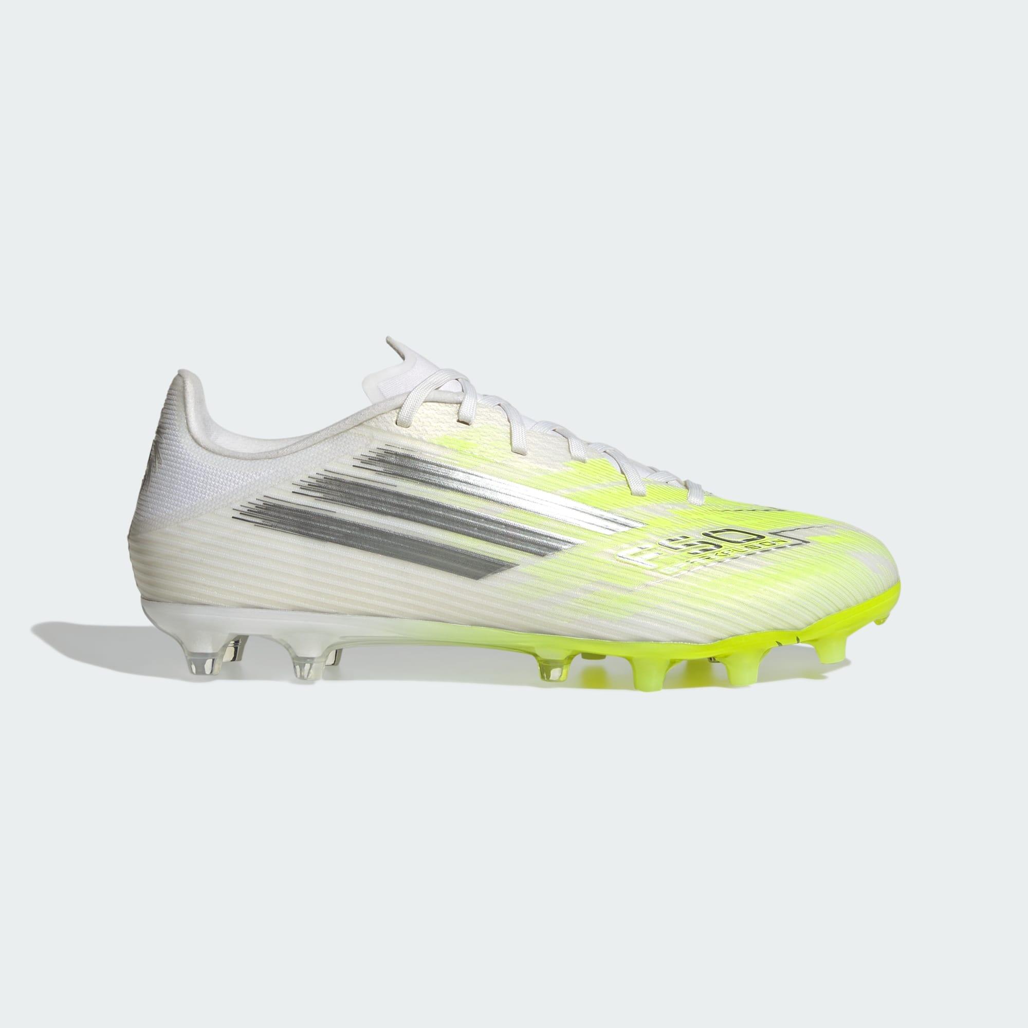 Damskie buty piłkarskie F50 SPARKFUSION LEAGUE Low Firm Ground / Artificial