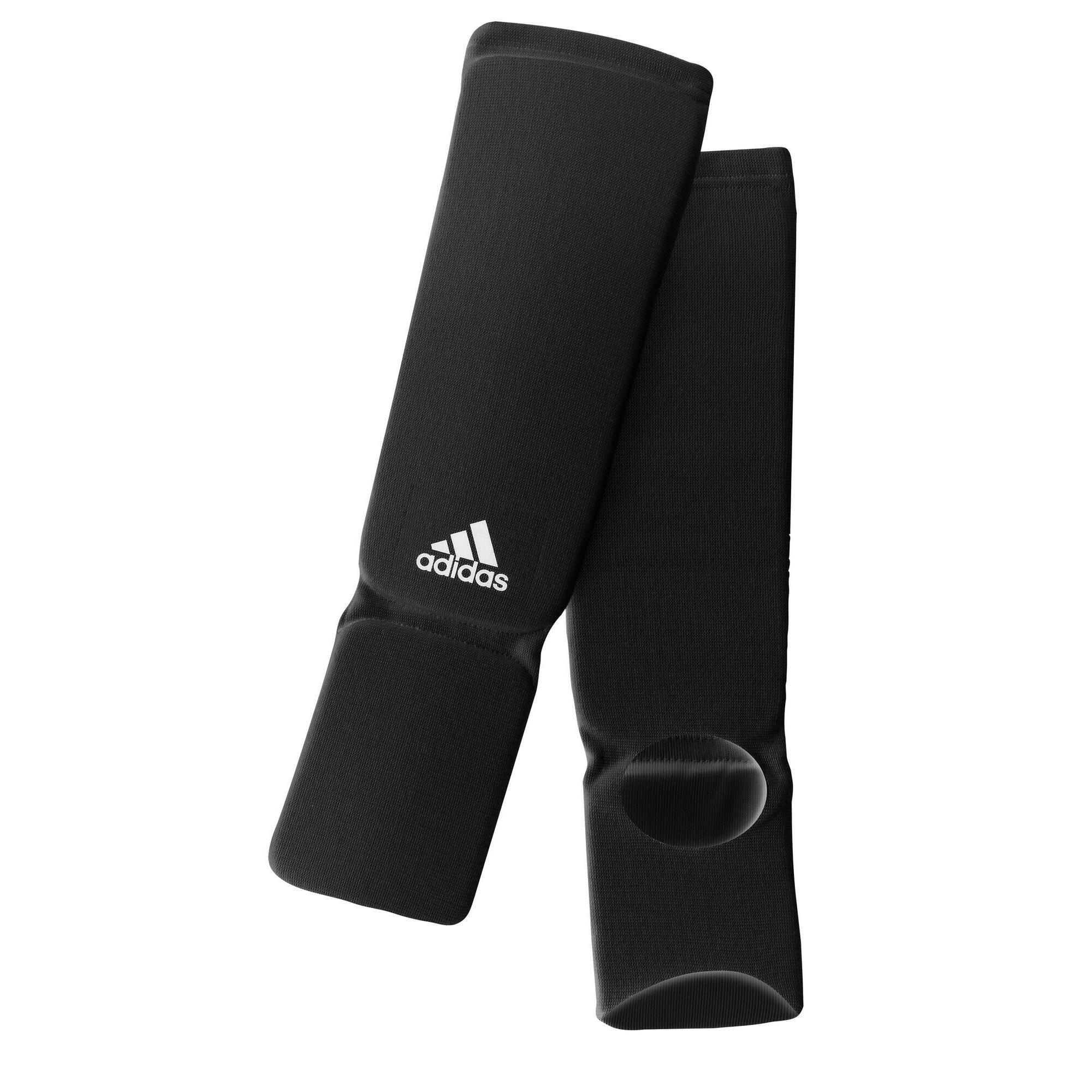 Nagolennik z osłoną stopy