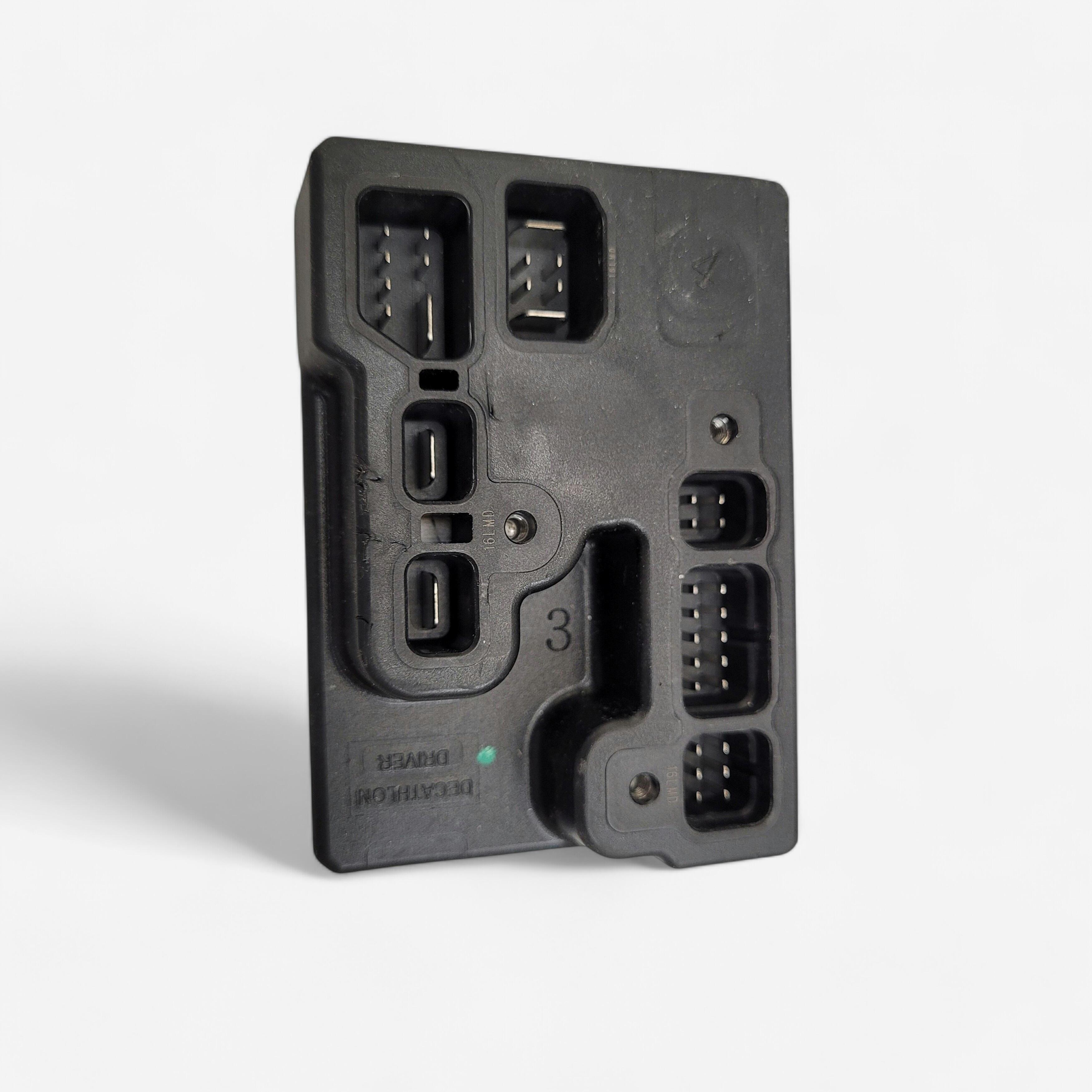 Kontroler uniwersalny V3 / 36 V