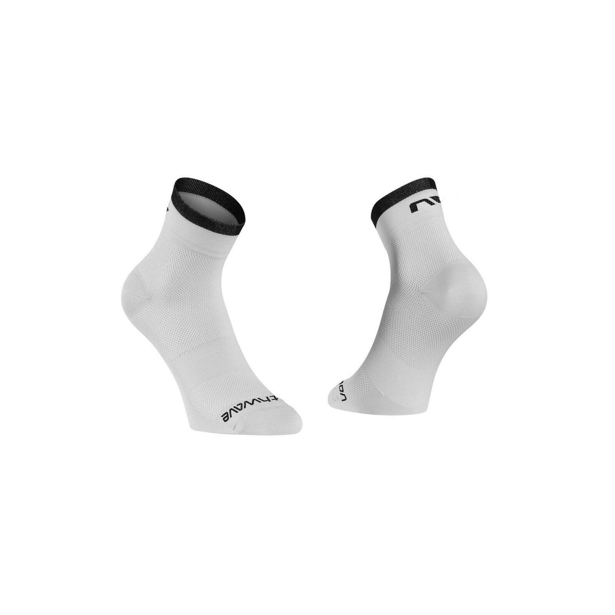 Skarpety rowerowe NORTHWAVE ORIGIN biały/czarny