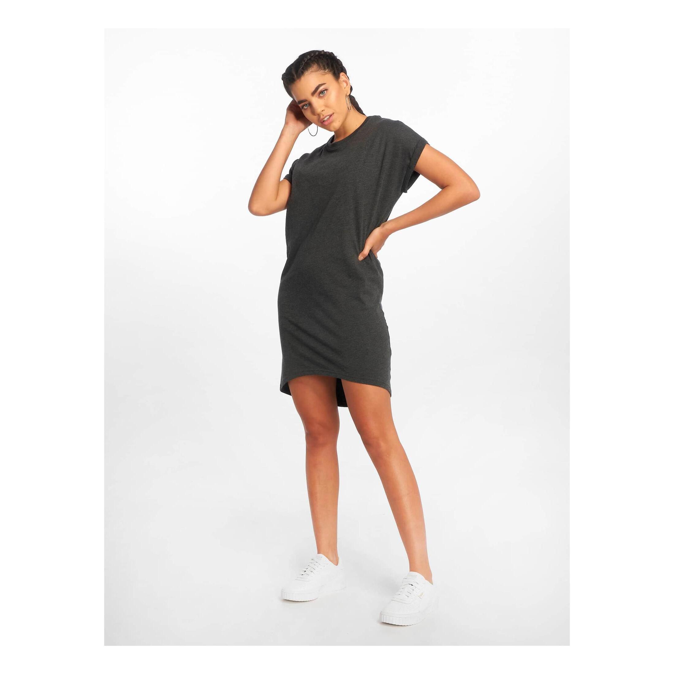 Damska sukienka t-shirtowa Urban Classics Agung