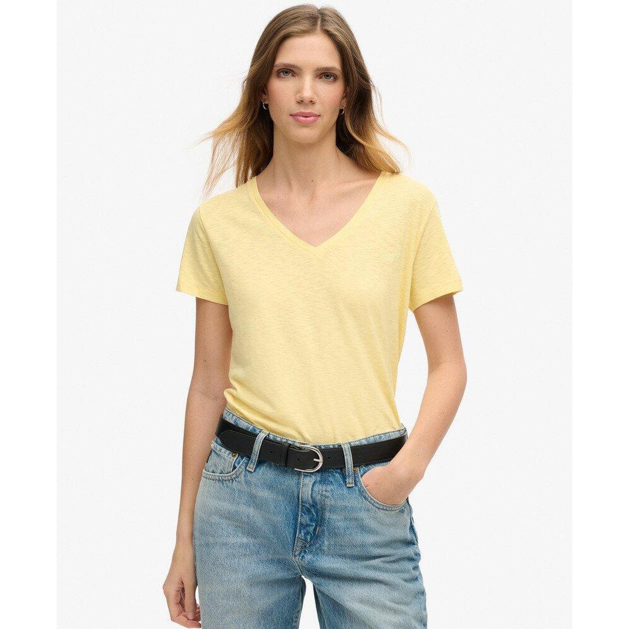 Koszulka z haftem V w slubie.